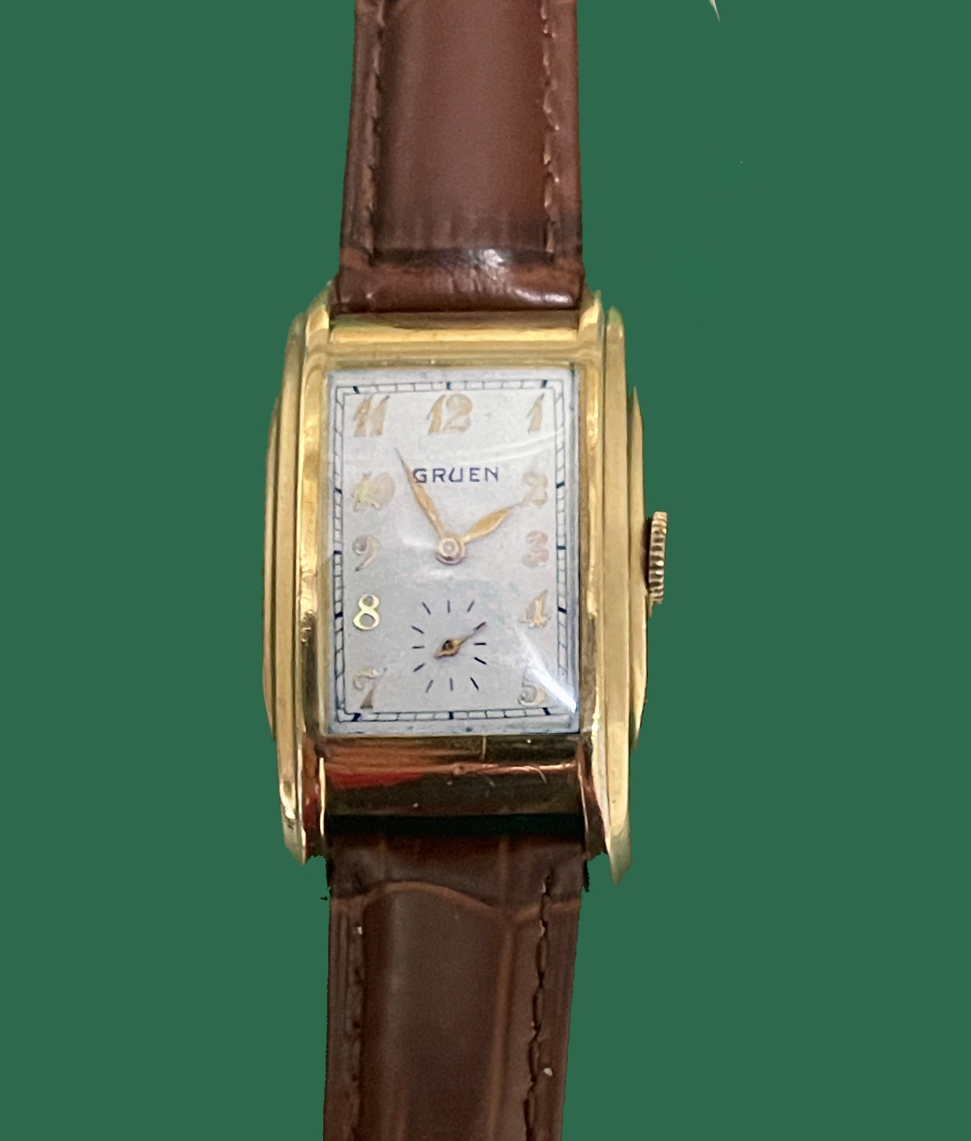 Vintage Late 1930’s GRUEN “Conoruma” Masculine Case Deco Stye Men’s Watch