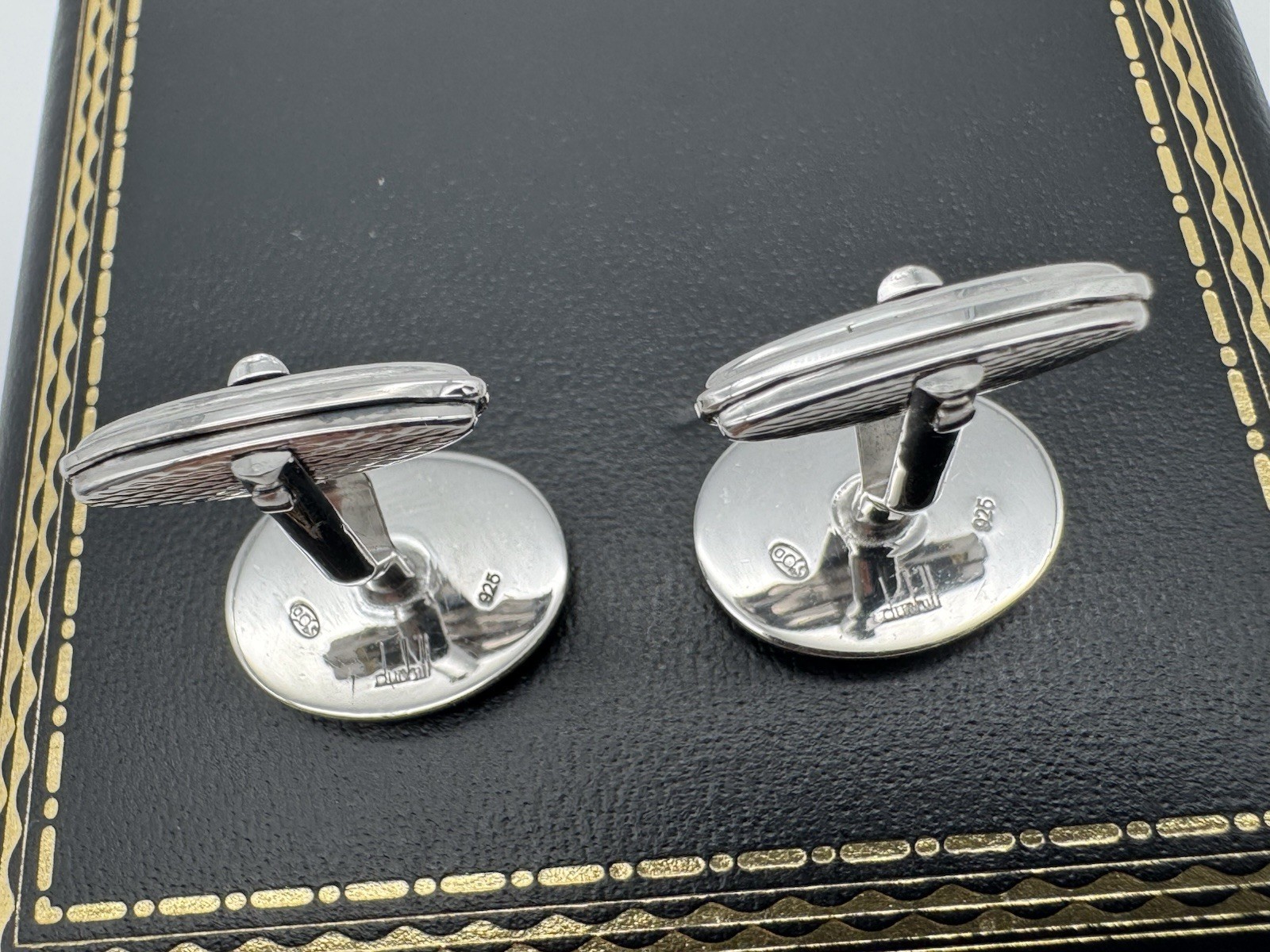 DUNHILL 925 SILVER GUILLOCHE GREEN ENAMEL CUFFLINKS MINT 100% GENUINE ~$550 RARE