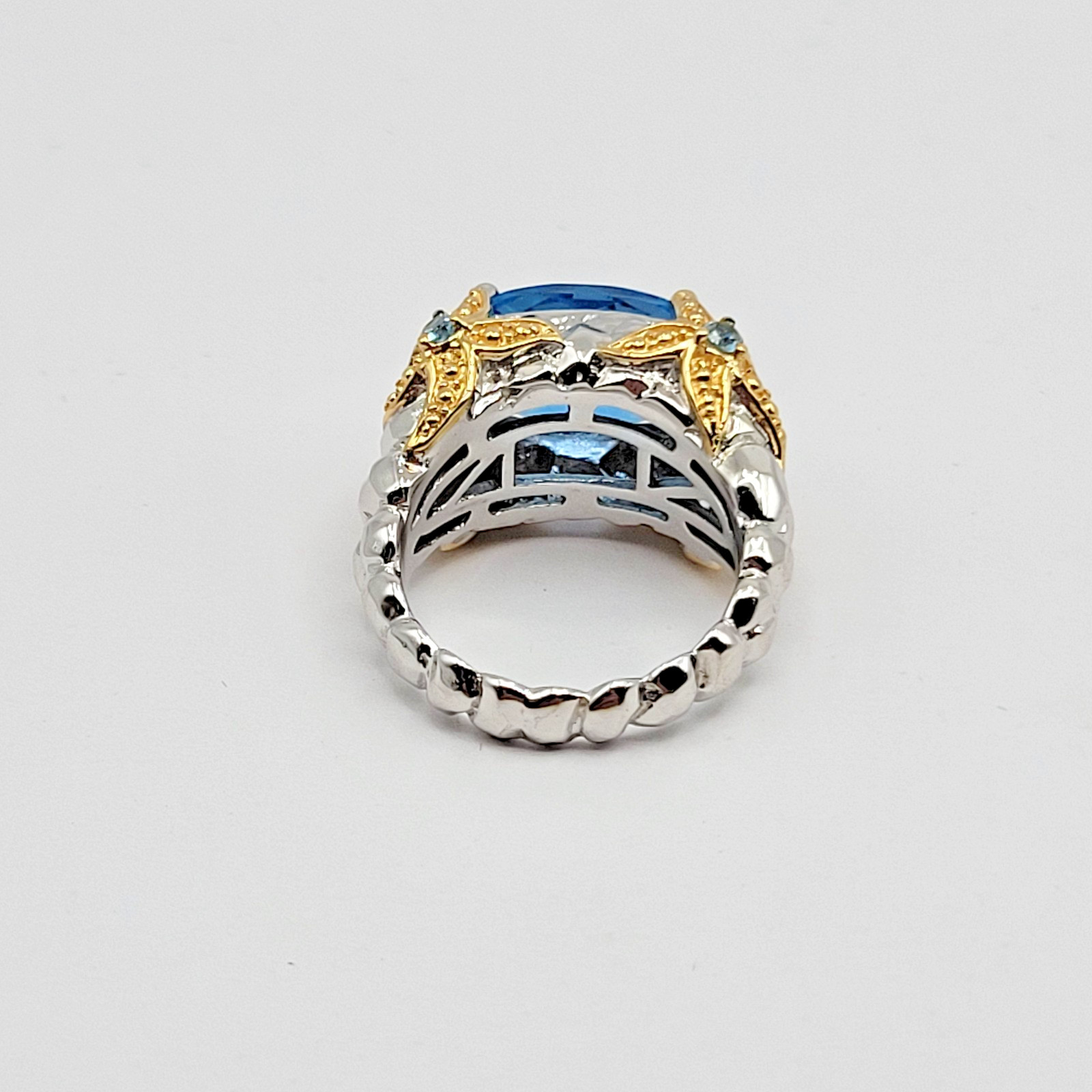 Victoria Wieck 18k Sterling Silver Swiss Blue Topaz Starfish Ring – Size 6