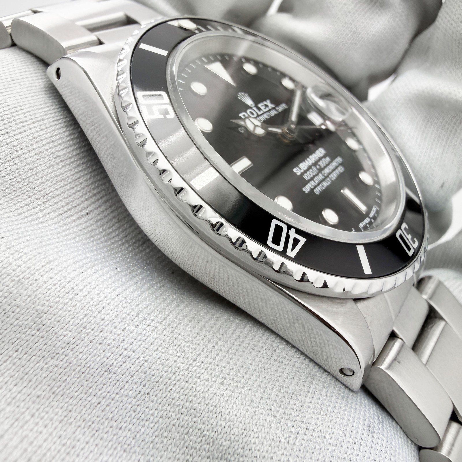 1987 Rolex Submariner Date 168000 40MM Black Dial Stainless Steel