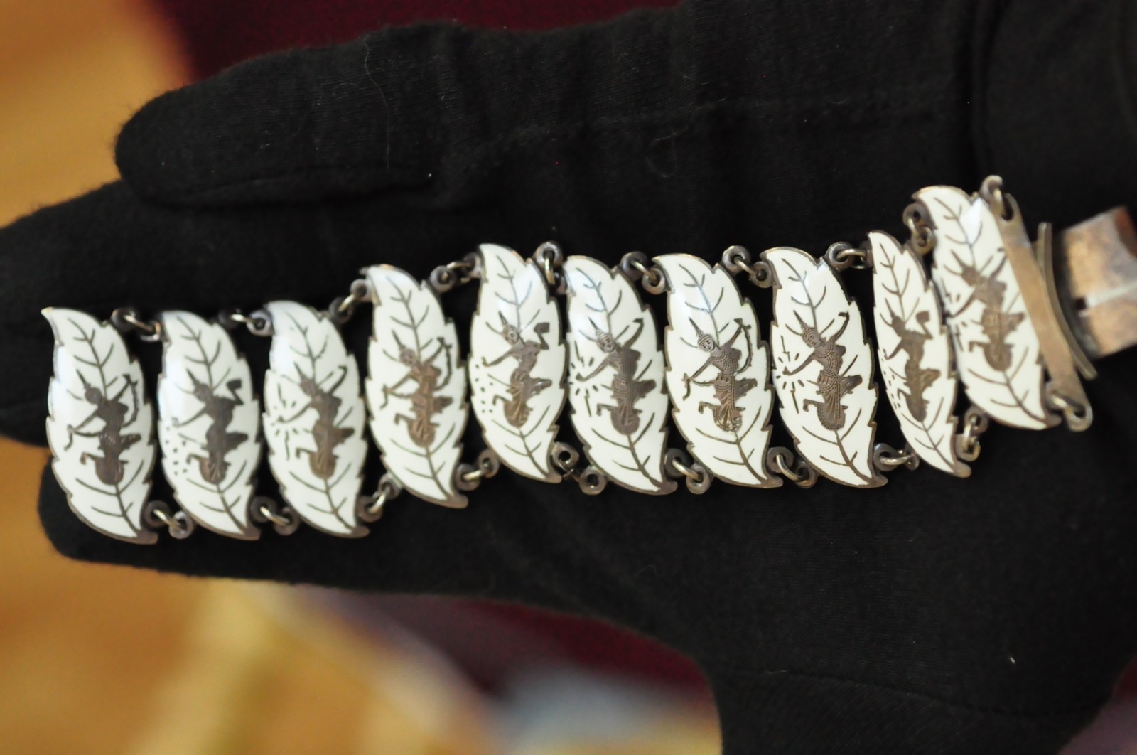 Siam Sterling Niello Bracelet – 40g, 7″, Dancer Panels, Vintage Rare in White