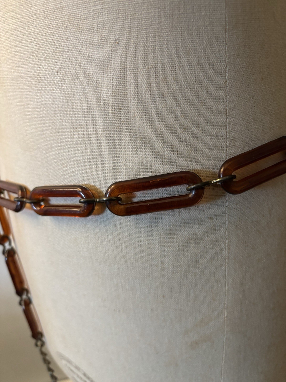 VTG 70s Lucite Link Chain Heart Charm Belt Adjustable Hook Closure