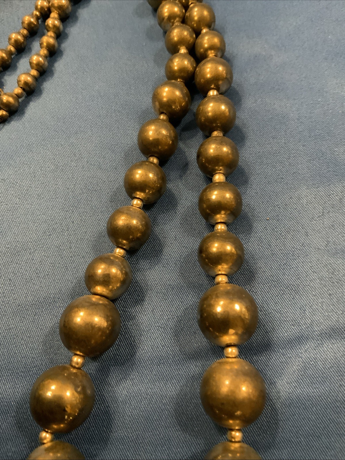 Vintage 1970s Korea 17.75mm Silvertone Balls Beaded Single Strand 24 ” Necklace