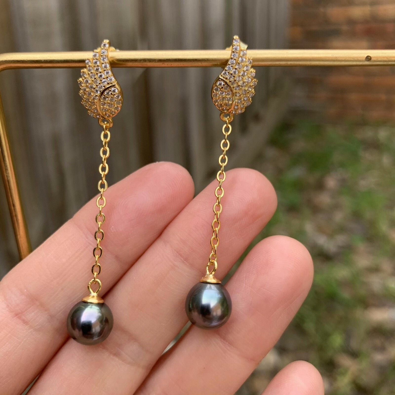 8.5~9mm Peacock Black Tahitian Pearl S925 Silver Angel Wing stud Earring Dangle