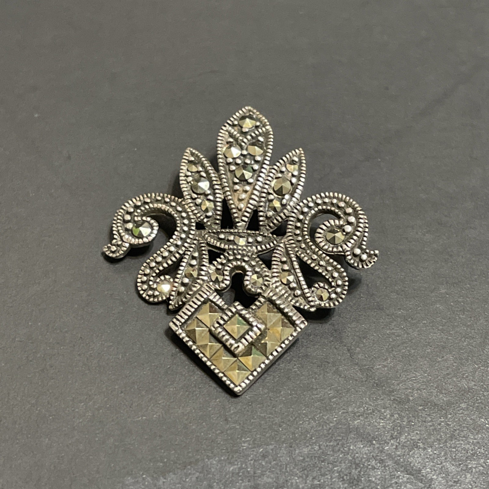 Vintage Fleur De Lis Sterling Silver 925 Marcasite Pendant Art Deco 1.25” 5.59g