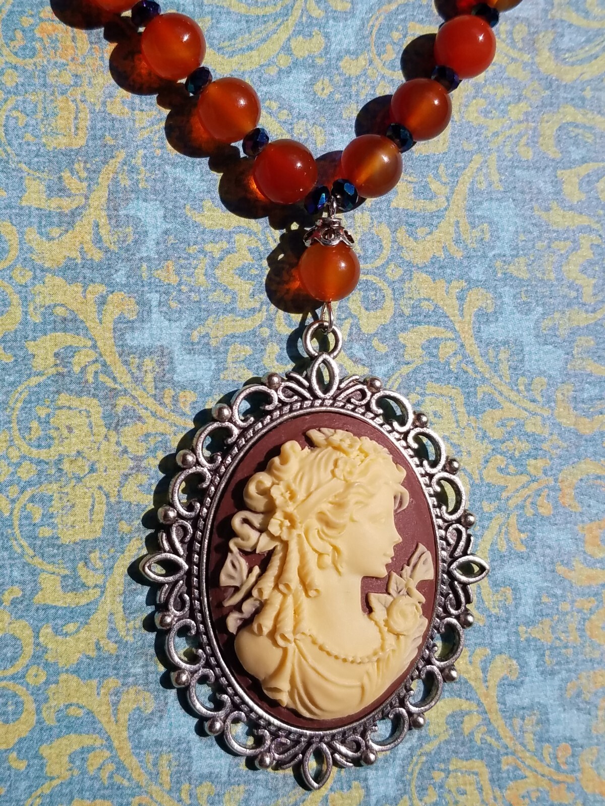 Greek Goddess Large Ivory & Brown Cameo Carnelian Glass Beaded Pendant Necklace
