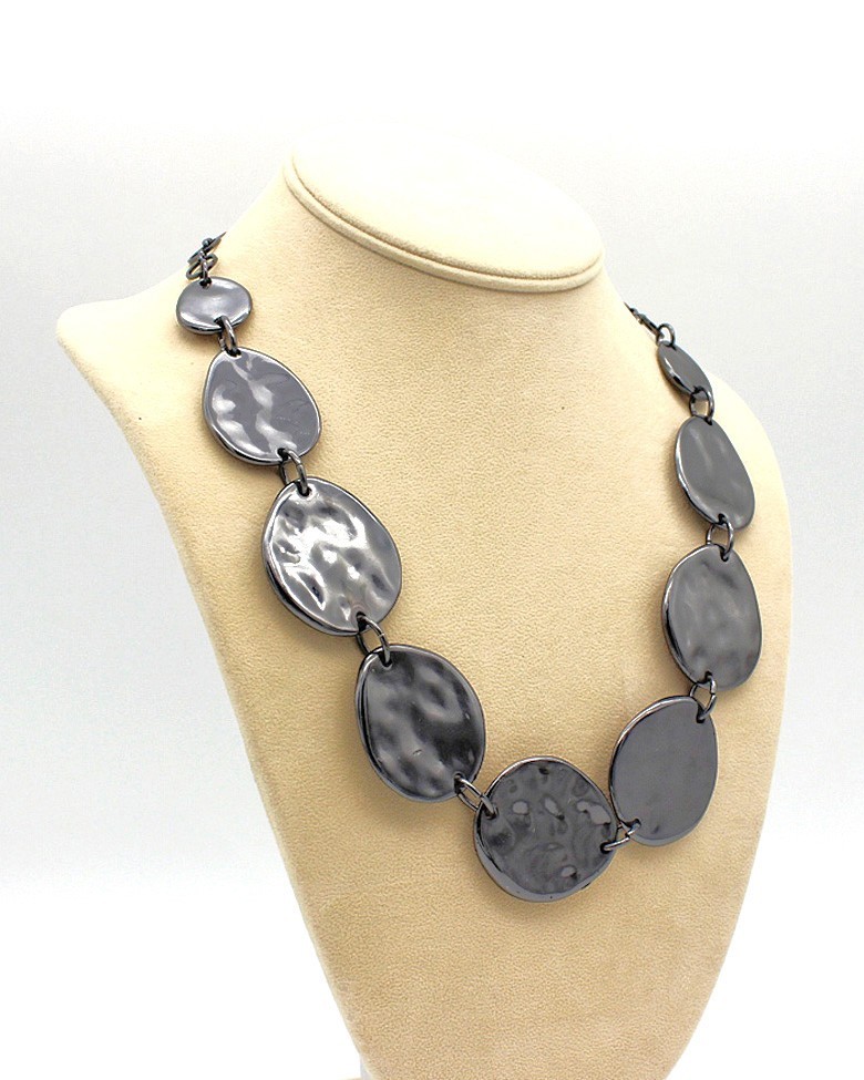 Chico’s Necklace Black Hematite Color Disks Wavy Wet Look