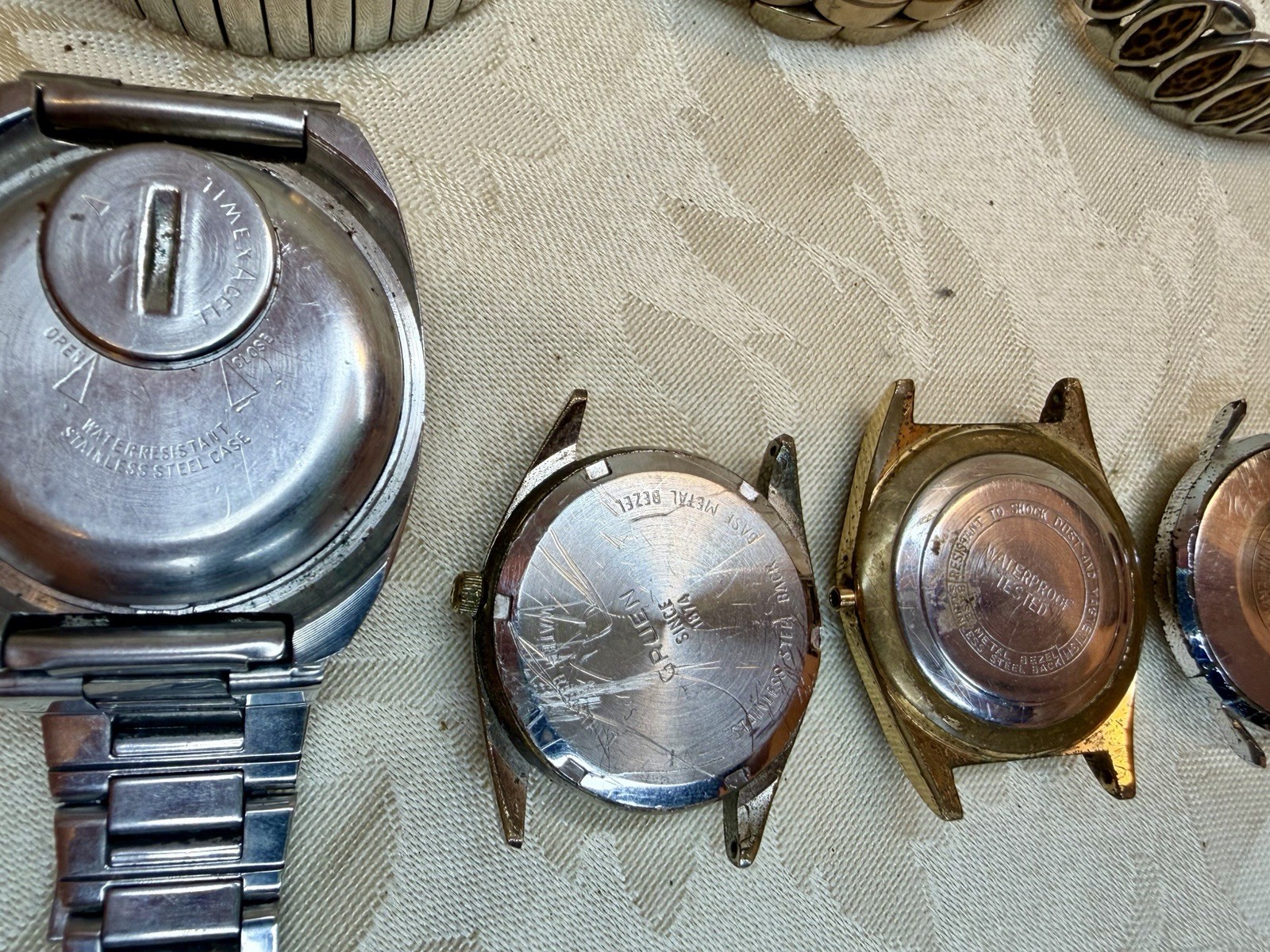Lot Of 7 Vintage Men’s Watches Gruen Wyler Illnois Westclox Astin Timex