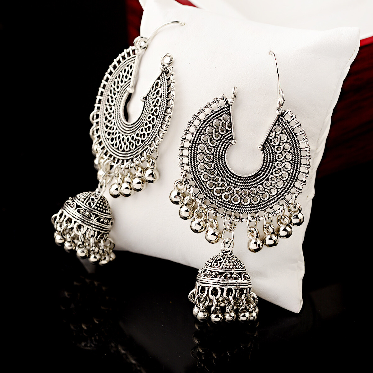 Fashion Women India jhumki Silver Bead Earrings Ornament Southeast Asia Style