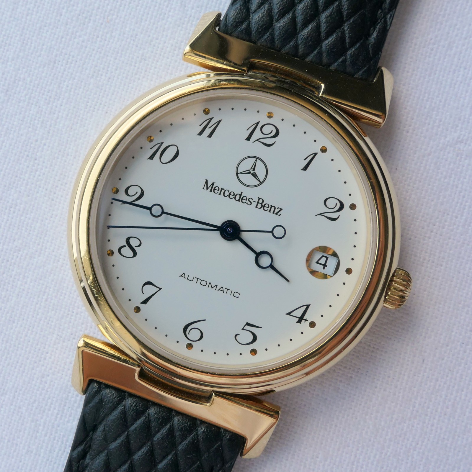 Mercedes Benz Made in Germany Classic Car Accessory Luxury Swiss Automatic Watch