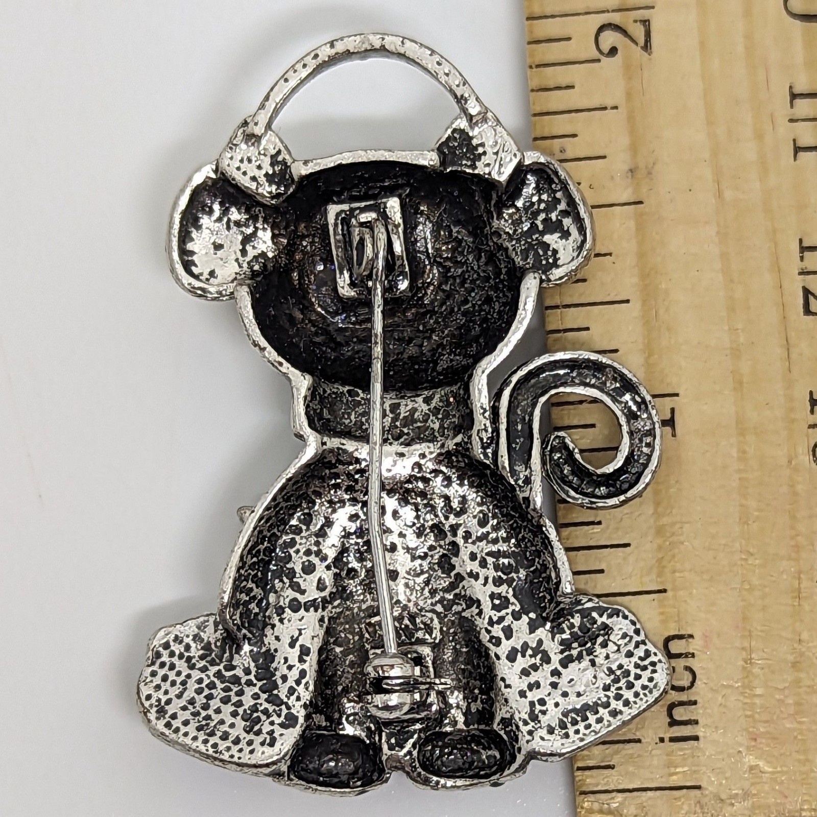 Vintage Cat Brooch With Star Pendant Silver-Tone Rhinestones Green Red Black Gli