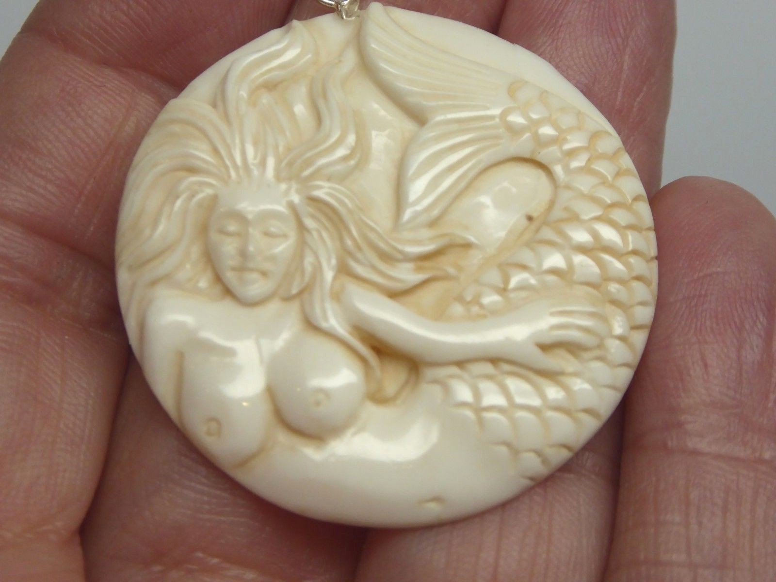 Mermaid Siren Water Buffalo Bubalus Bubalis Bone Carved Round Pendant Necklace