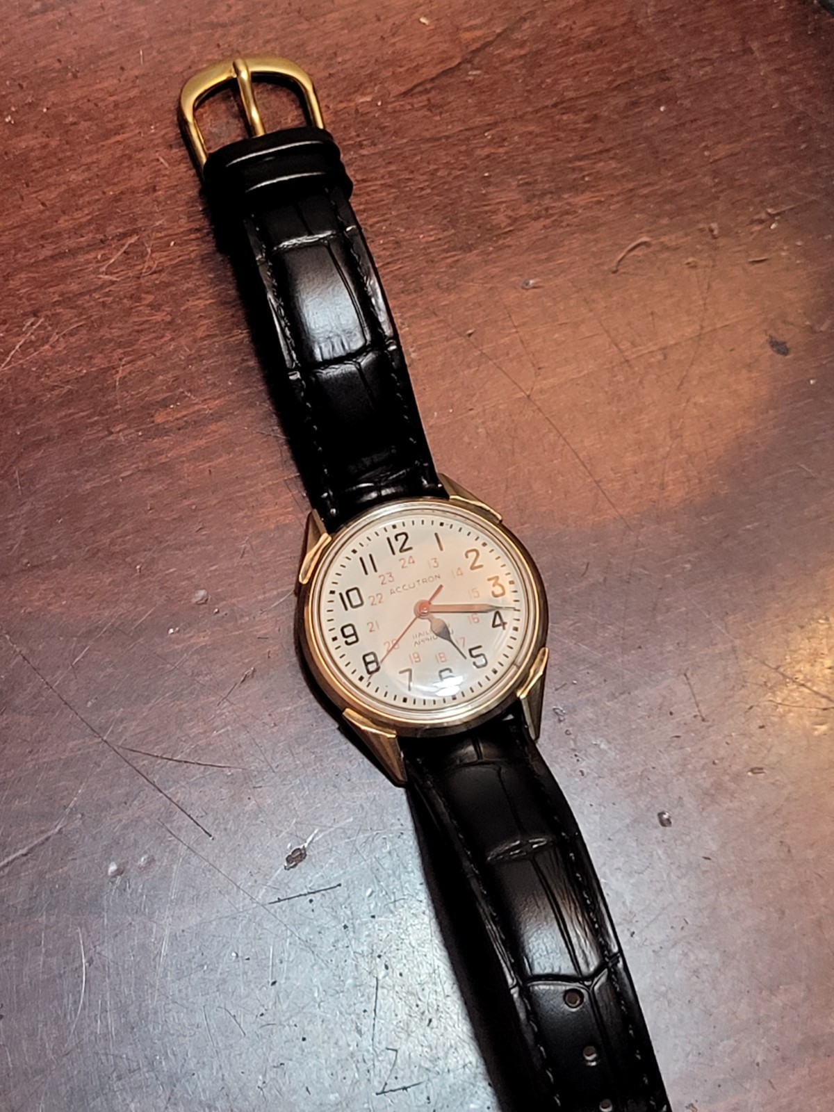 Bulova Accutron 214 (back set) Railroad Approved Gold Filled Watch Runs!