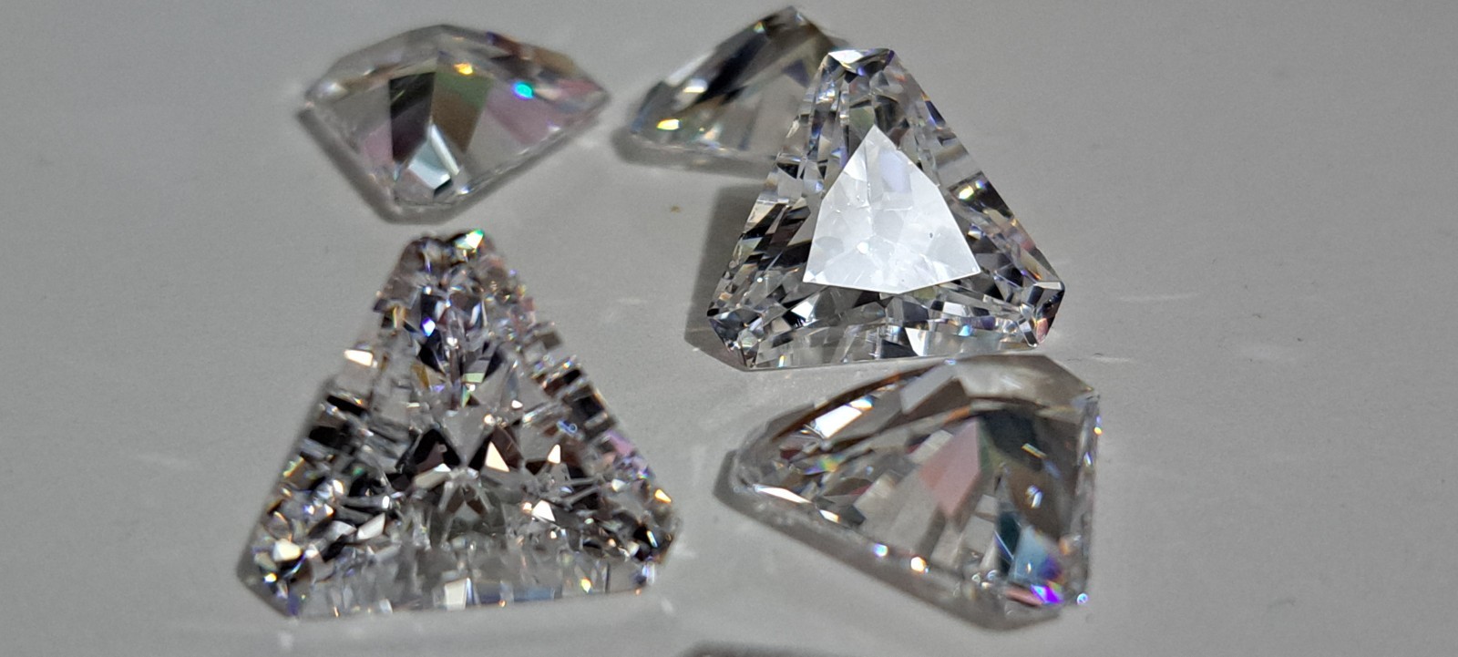 13x13mm Traingle Trillion Cut Loose CZ Stone Cubic Zirconia