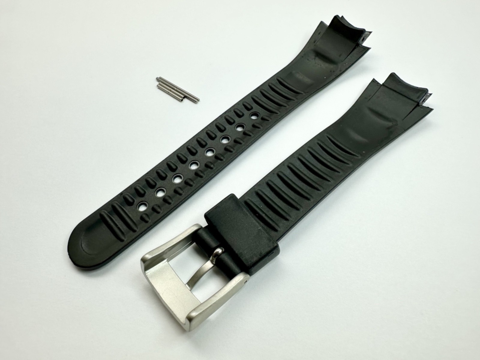 Victorinox Swiss Army Peak Small Ladies Black Rubber 13mm x 16mm Watch Band