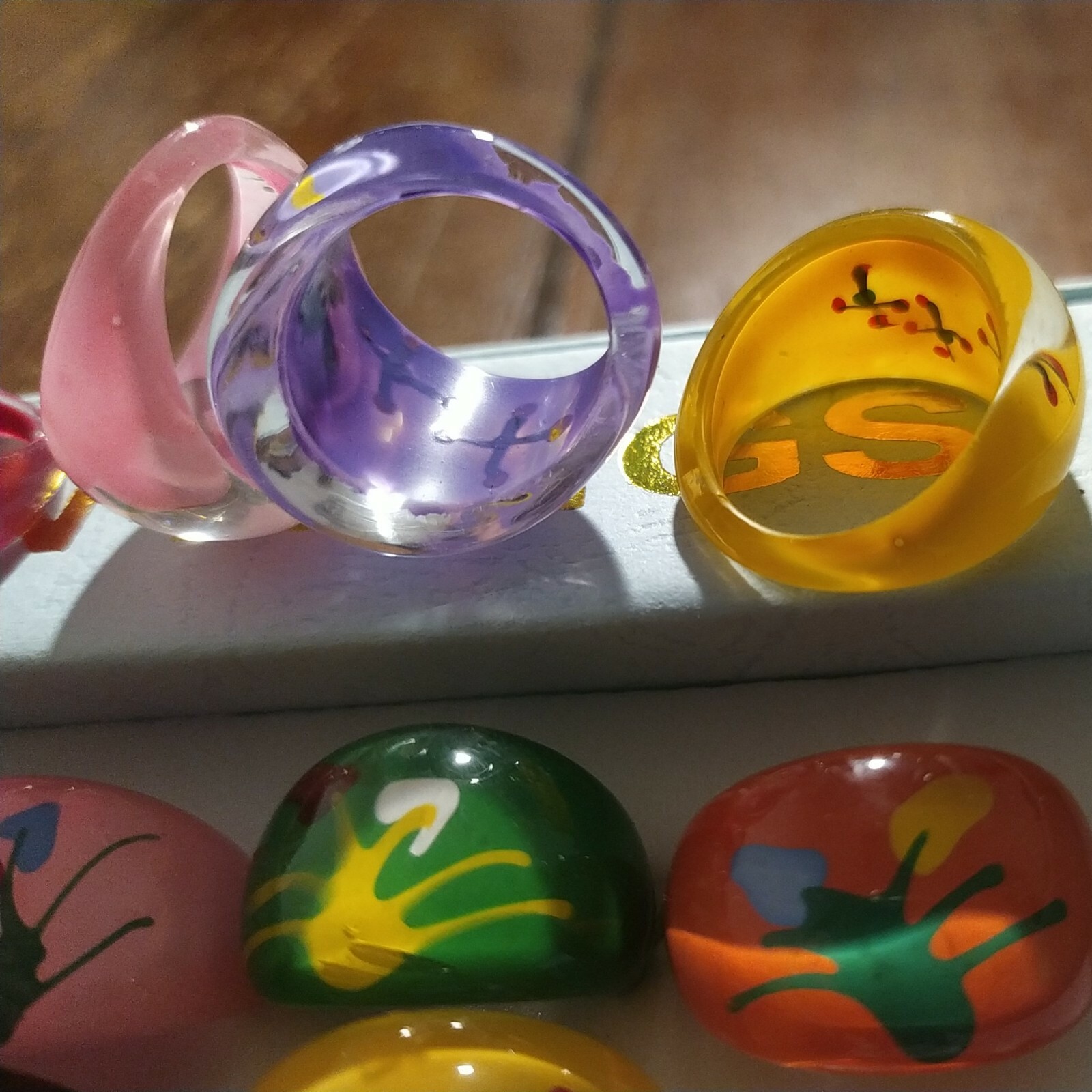 36 Resin Beach Rings – Super Colorful Pop Art – Various Mixed Sizes