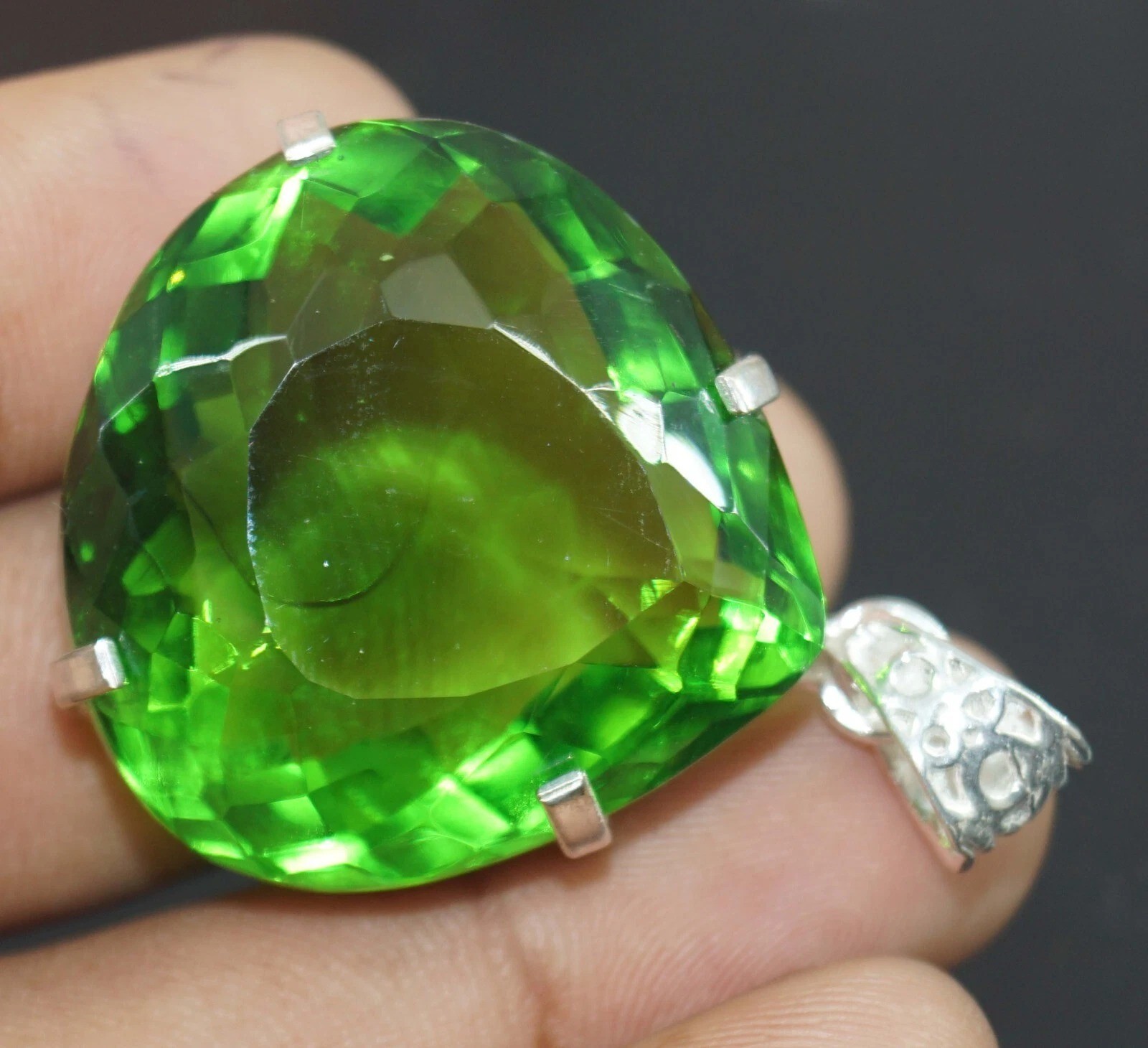 Certified Natural 101.60 Ct Green Topaz Pear Cut Pendant Loose Gemstone