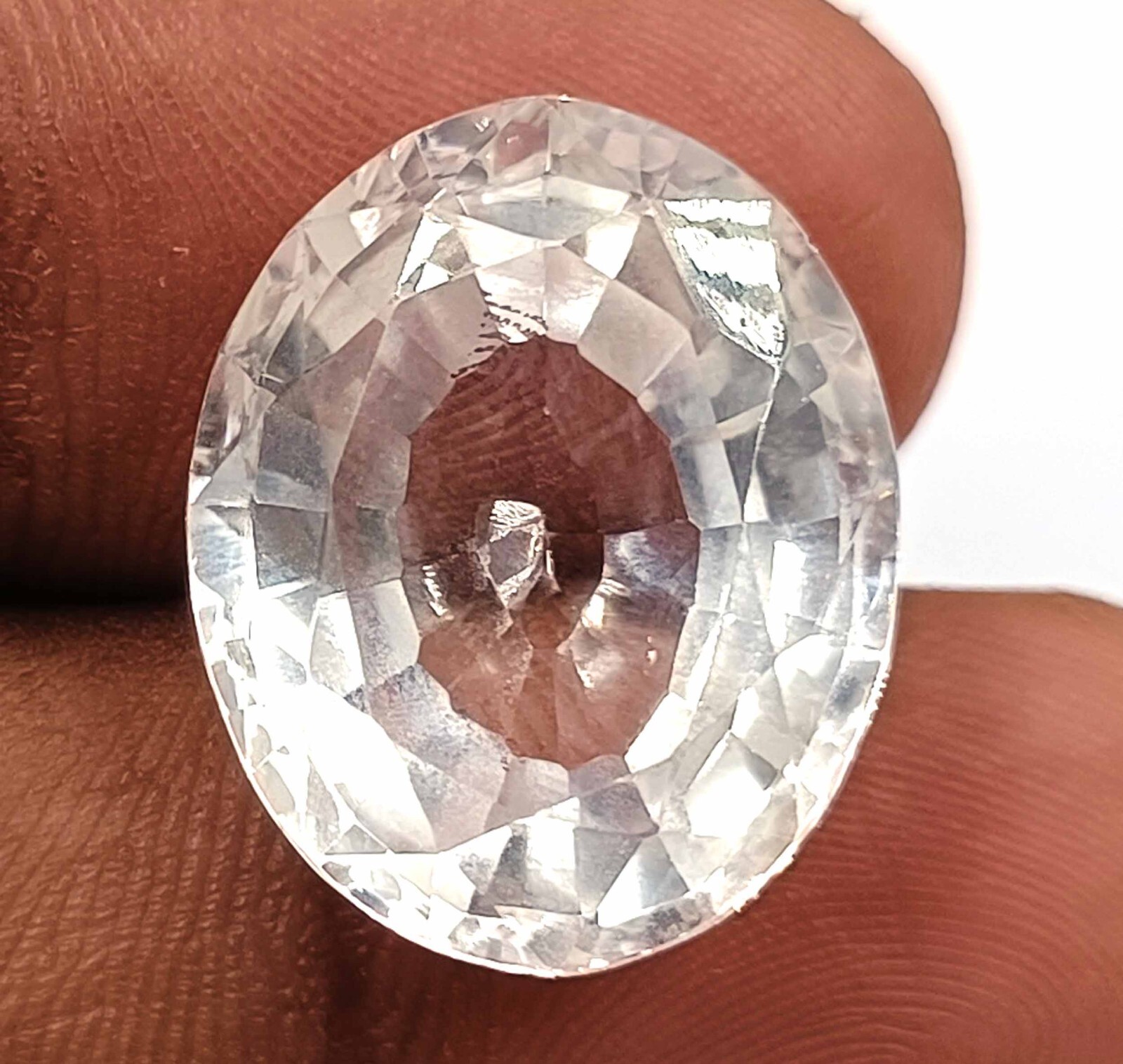IGL Certified 20.00 Carat White Sapphire Rare Oval Shape Natural Loose Gem 5DNX