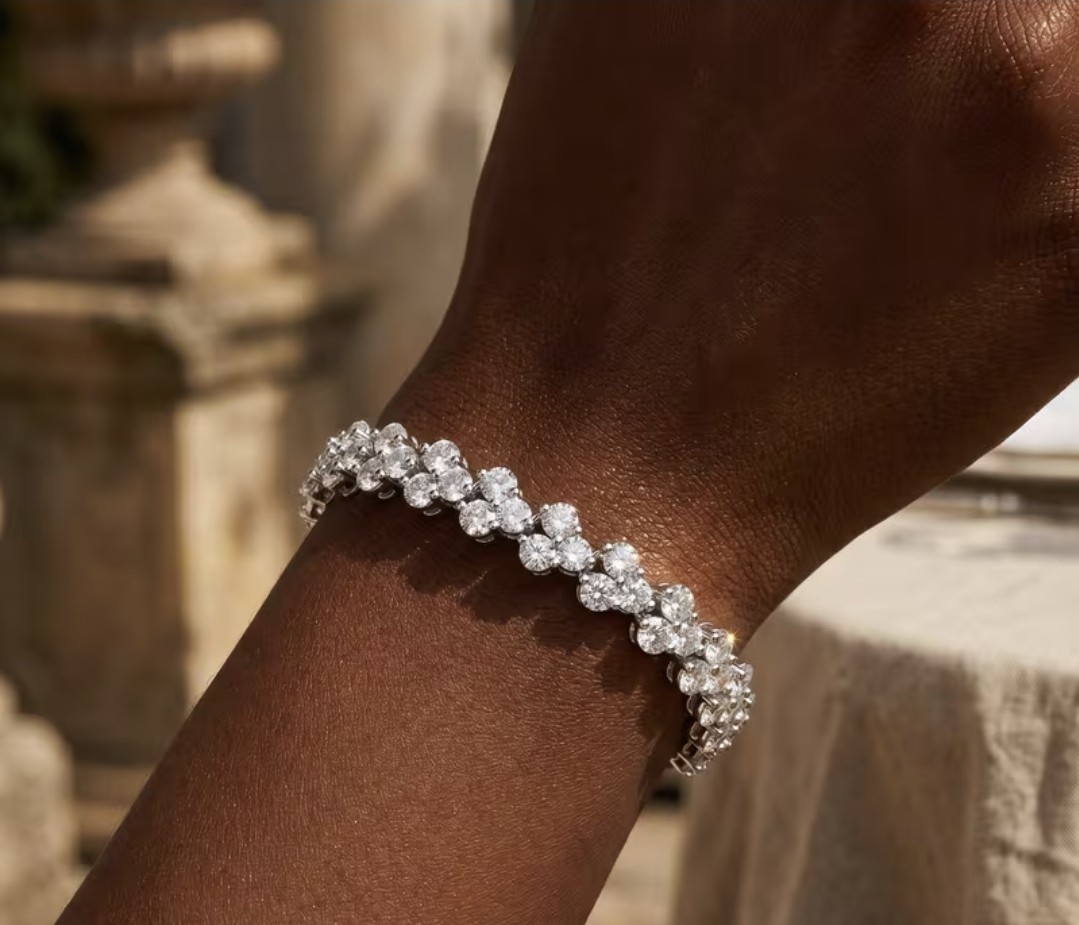 VVS1 9.1 Carat Total Weight * Roman Cluster/Moissanite Tennis Bracelet*7 Inch