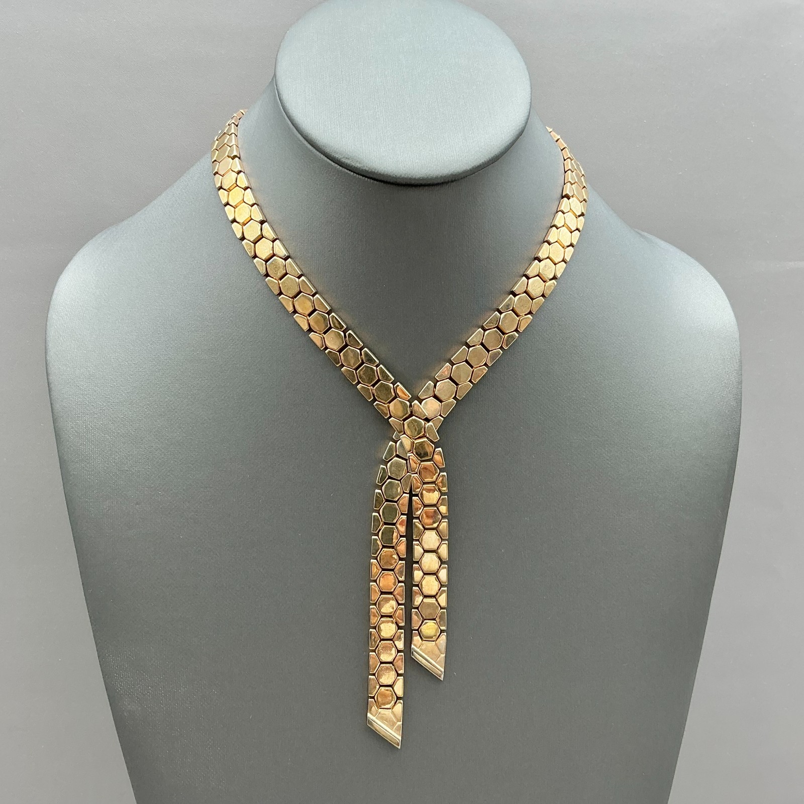 Crown Trifari Necklace Vintage Gold Tone Honeycomb Hexagon Bolo Drop 18″ Pat Pen