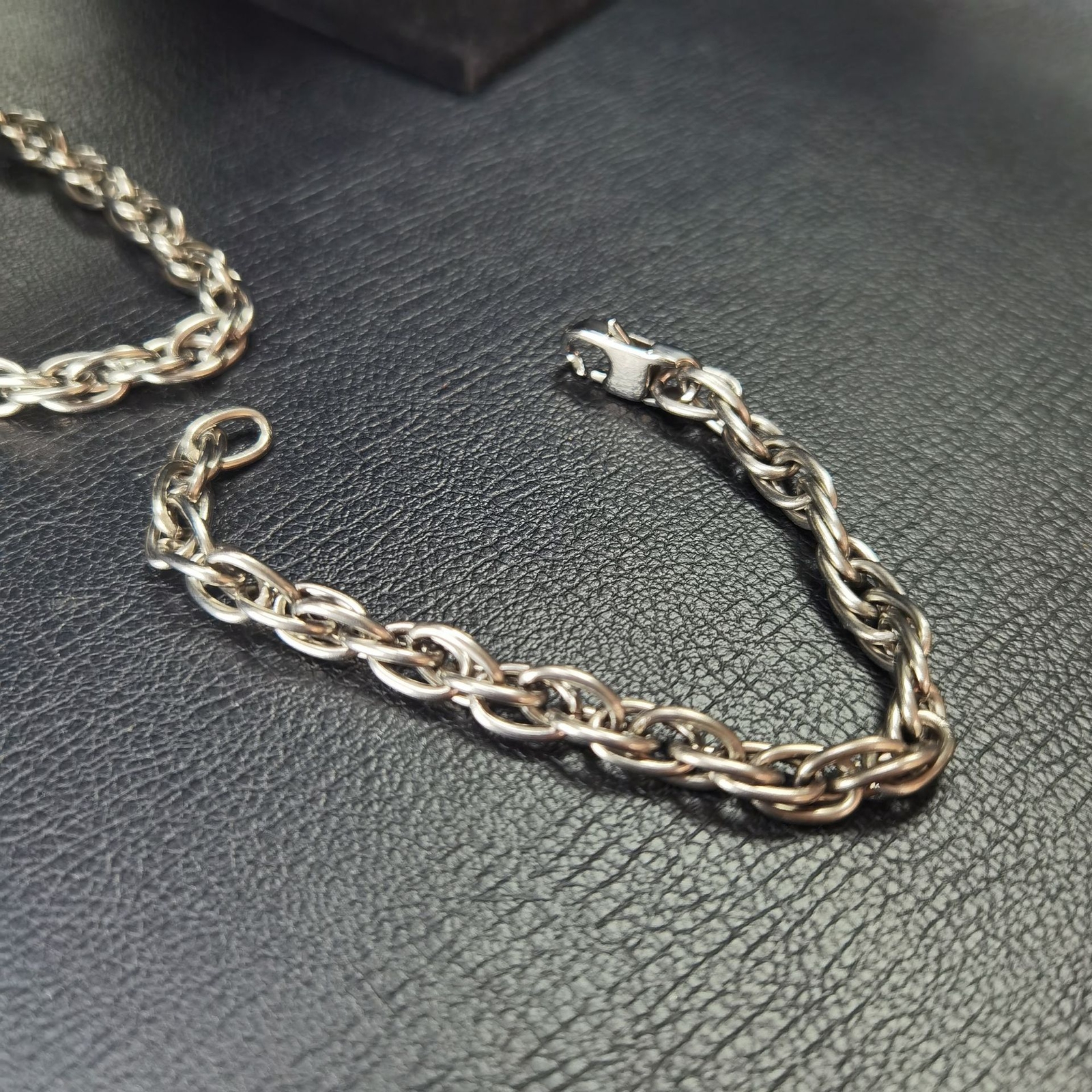 Pure titanium necklace twisted bracelet 7mm lightweight anti allergic 7.9 inches