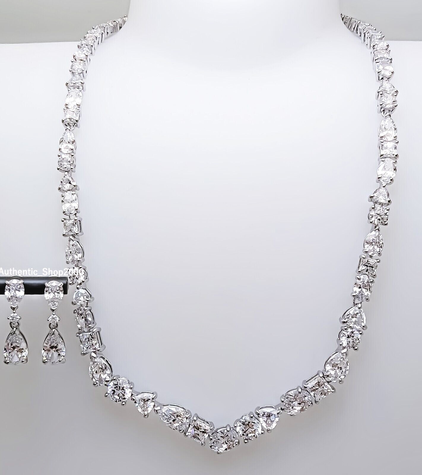NEW 100% Authentic SWAROVSKI White Bridal Mesmera Set Earrings Necklace 5674306