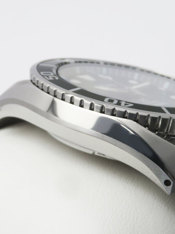 Seiko Prospex SBDC081 6R35-00A0 Automatic Diver Watch Green Bezel – Used, Japan