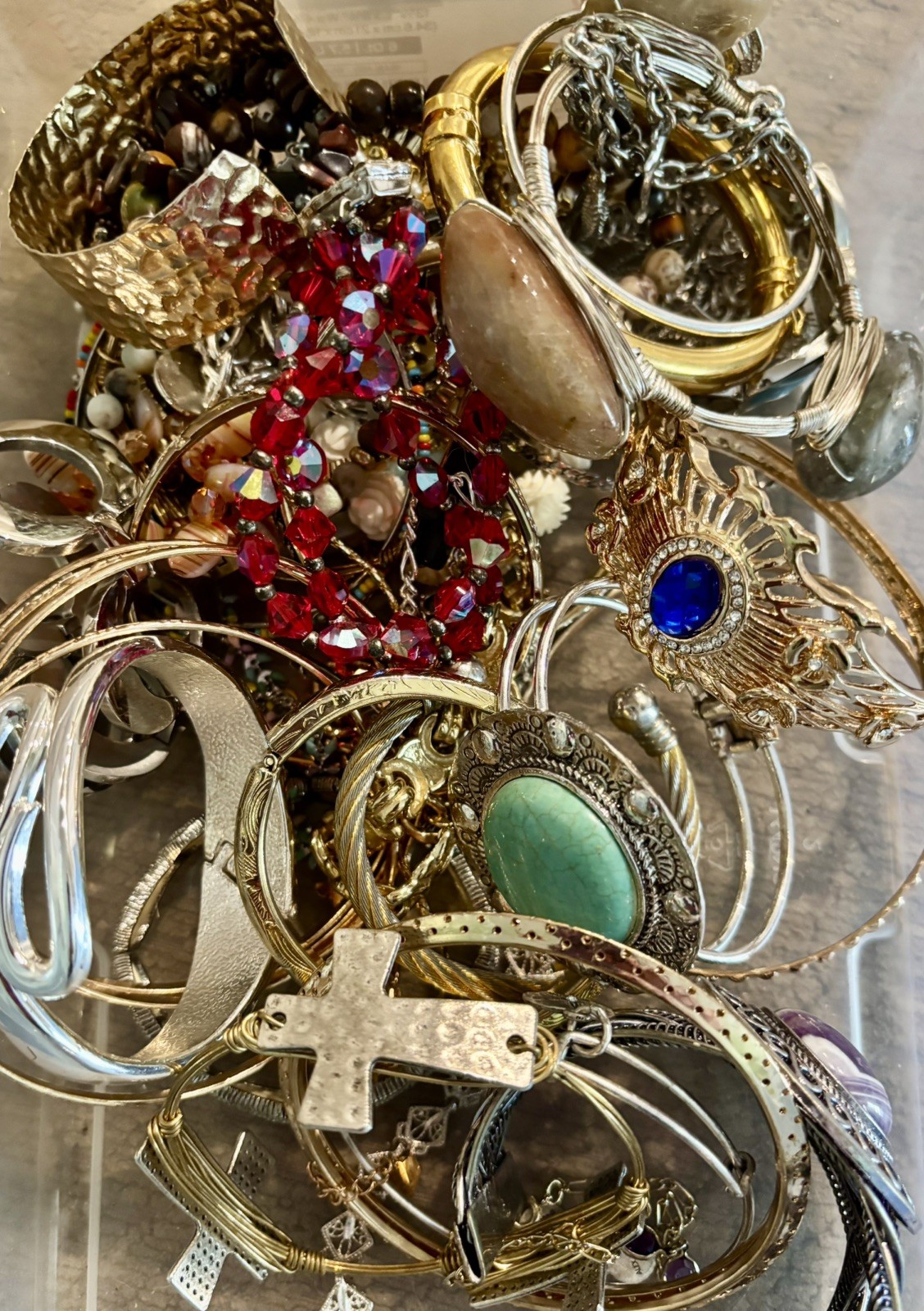 LARGE Flat Rate Box Filled w/ Pounds of Jewelry Mix – Hours of Fun!