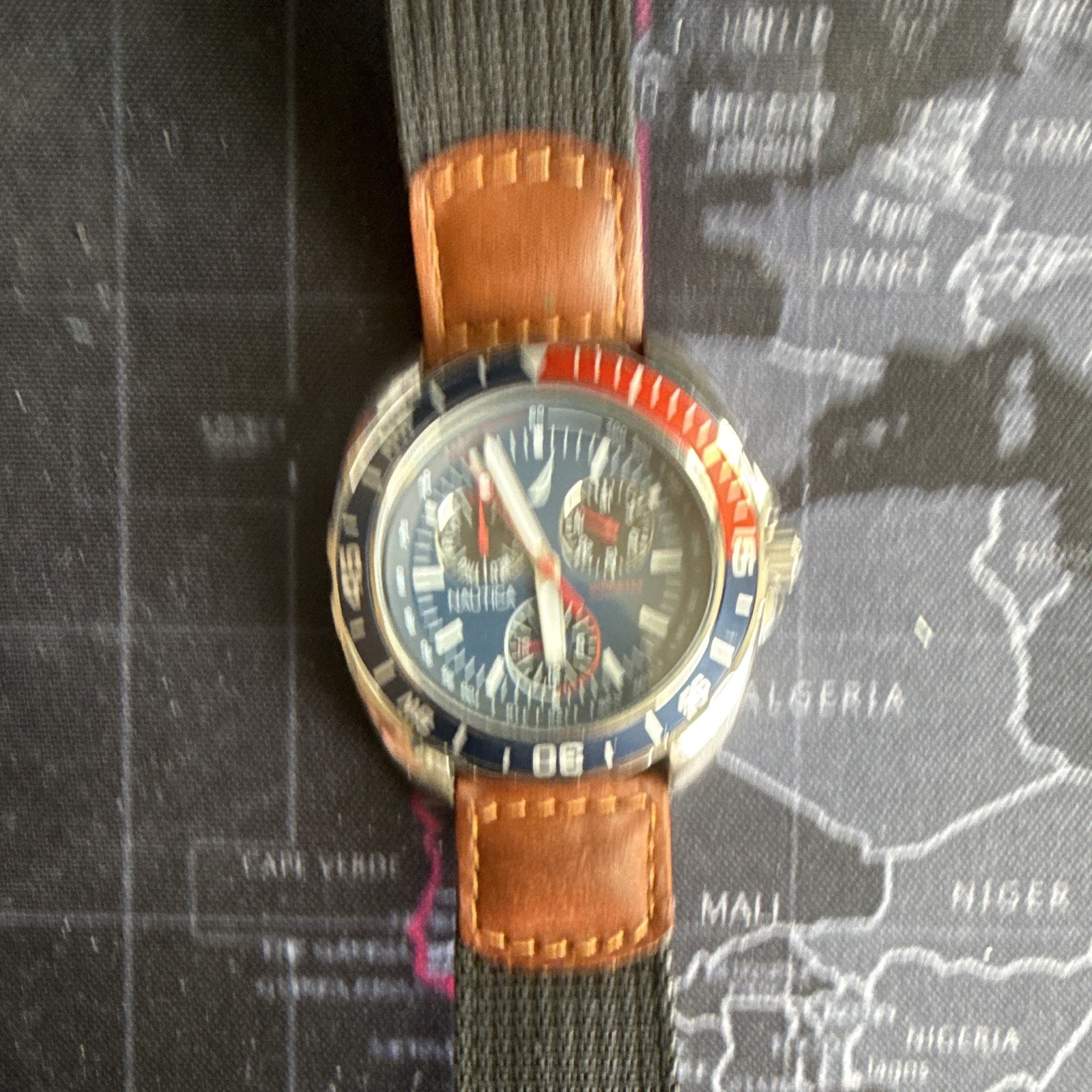 Nautica Men’s Quartz Sport Chronograph Tachymeter Blue Dial Red/Blue Bezel