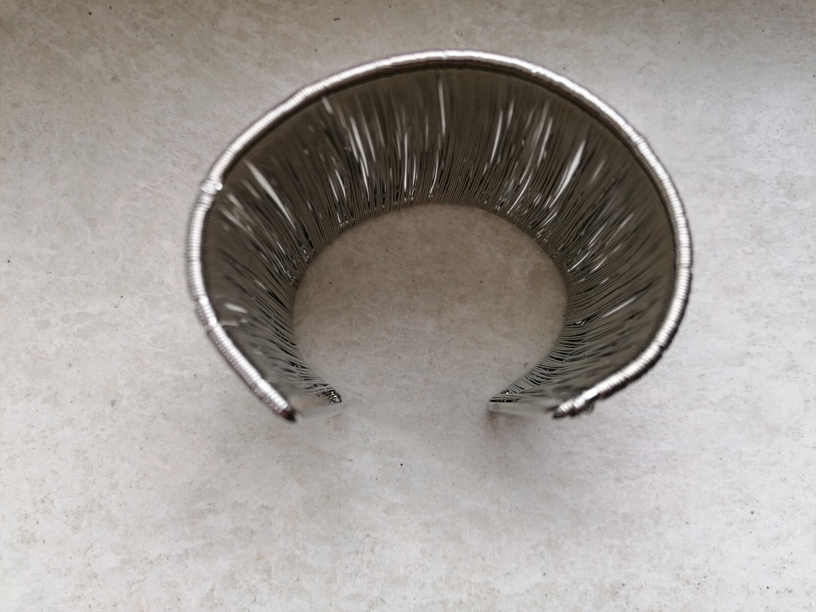 Breite Armspange Modeschmuck Draht