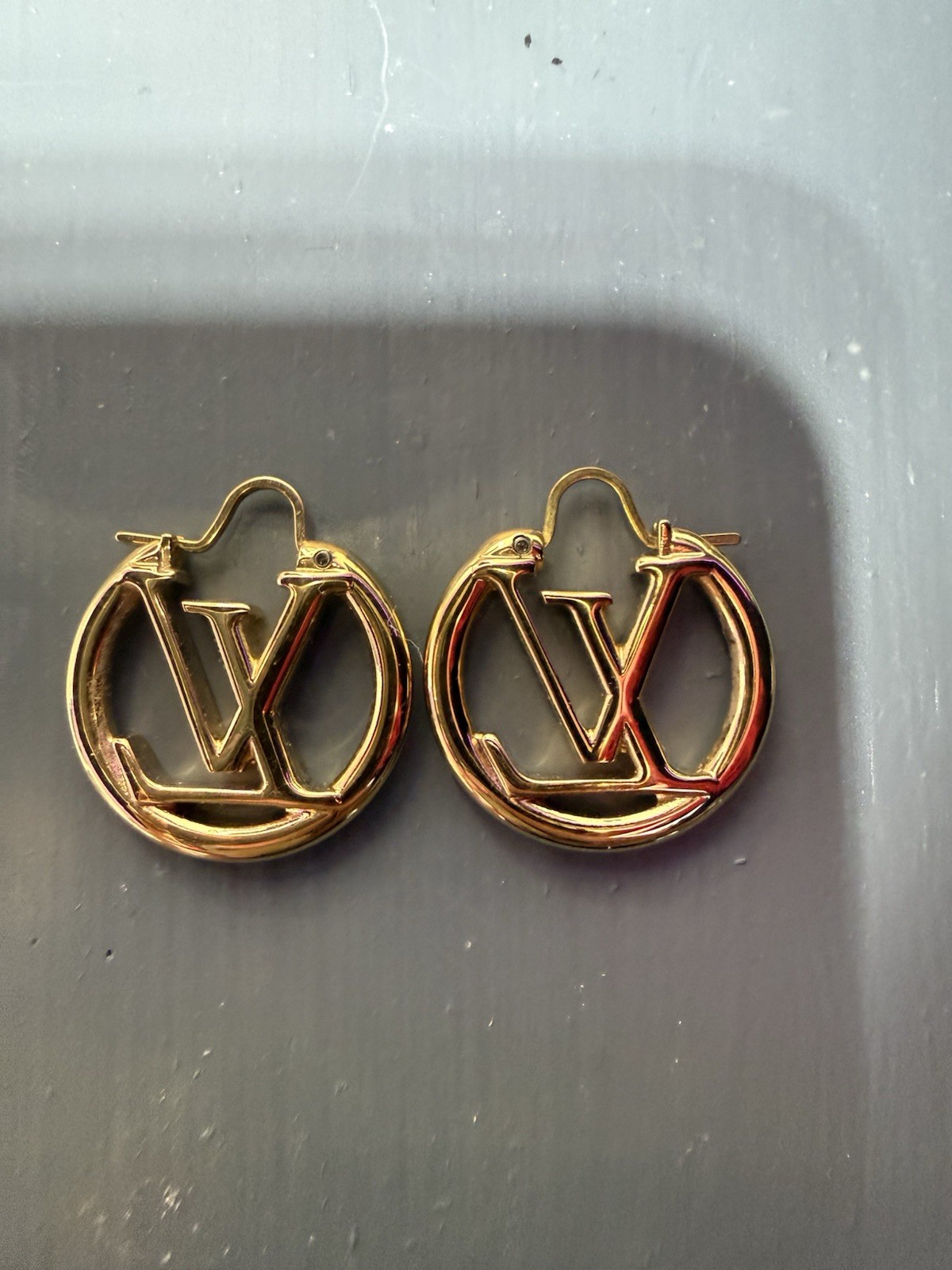 Louis Vuitton PM Gold Earings! Authentic with Box and Dust Bag