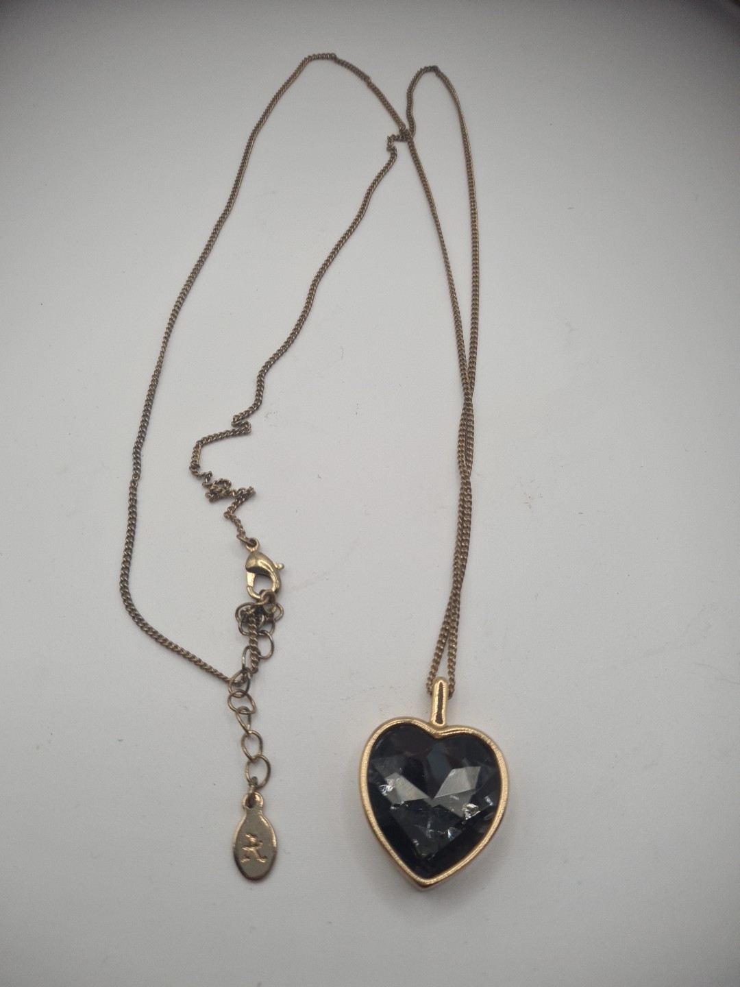 Accessorize Black Glass Heart Pendant Necklace On A Gold Tone Chain