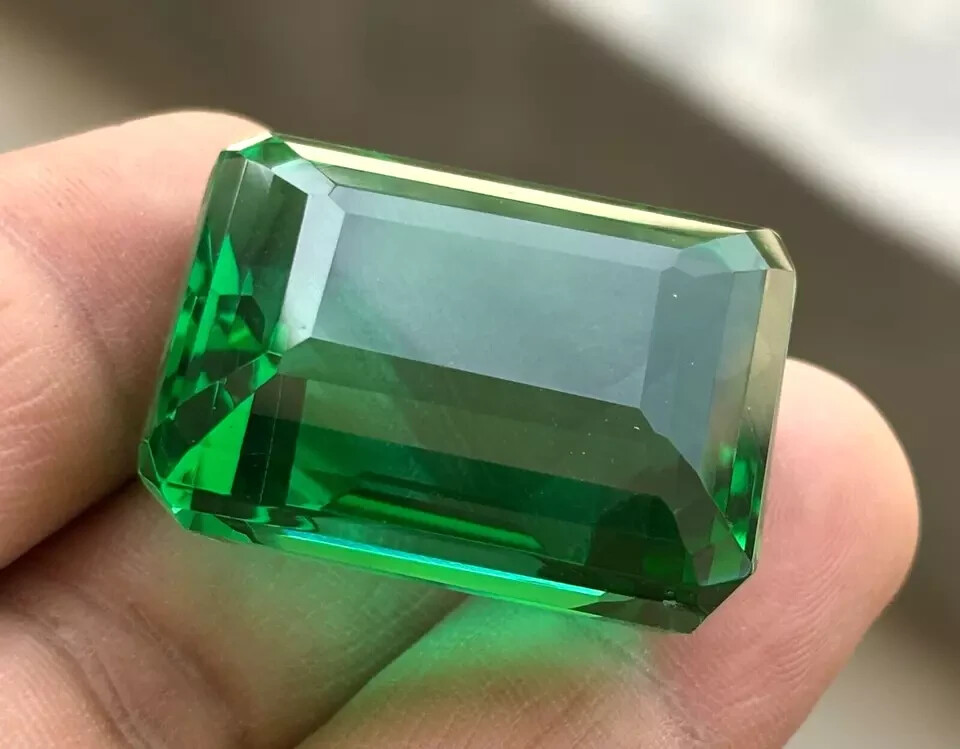 AAA+ Green Emerald 7.05 Ct. Emerald Cut Loose Gemstone Ring for Gift Women/Her