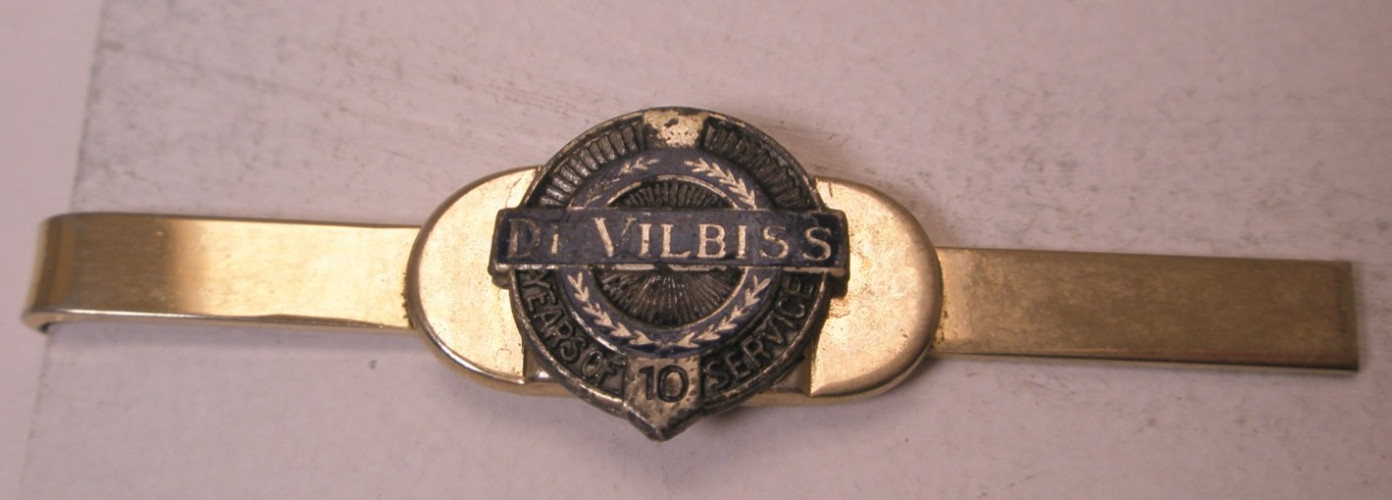 DeVillbiss 10 Years Employee Service Vintage Tie Bar Clip assets debt