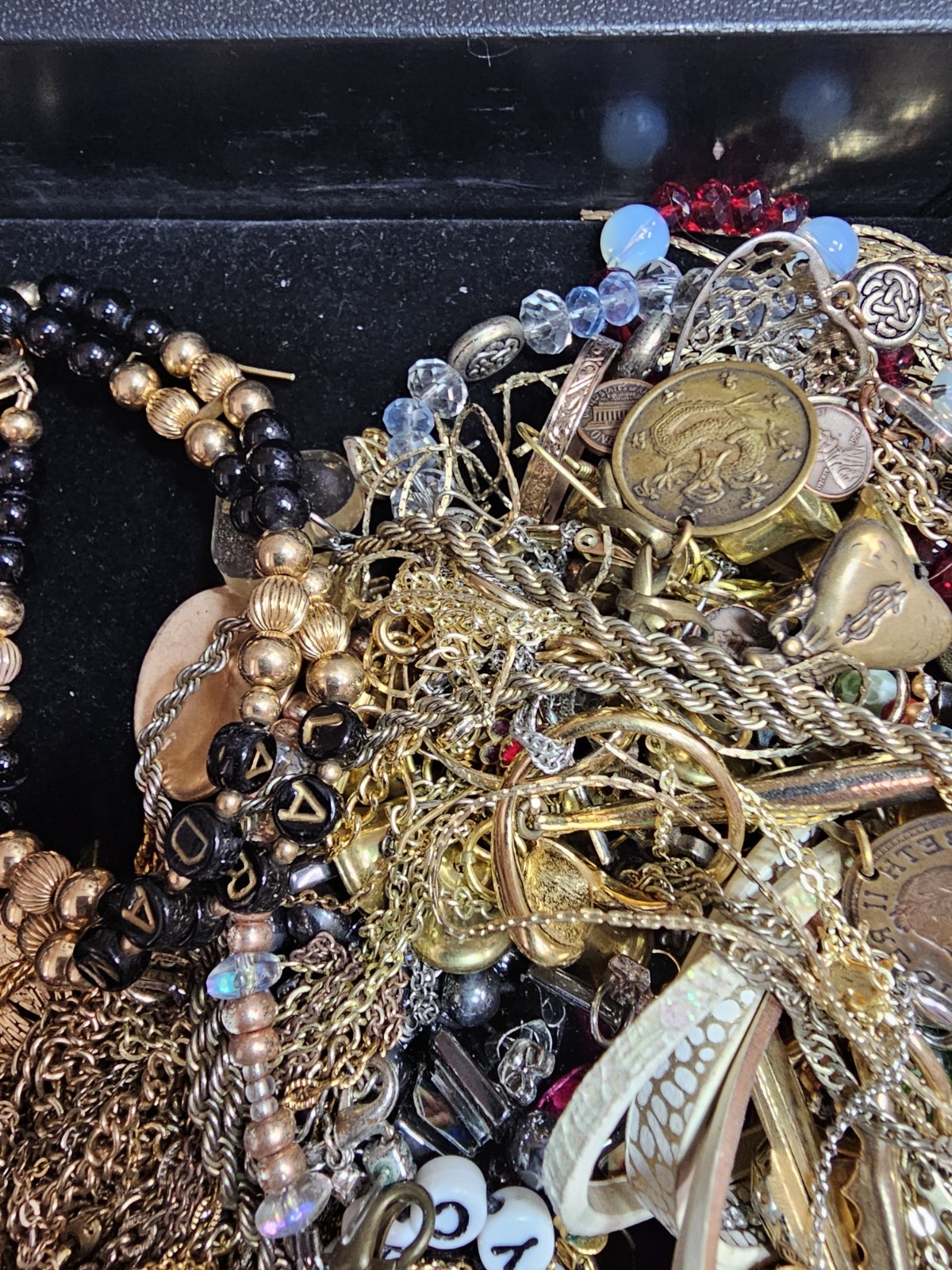 Vintage To Mod Jewelry Lot Scrap Broken Mixed Metals Some GF Untested Over 1lb