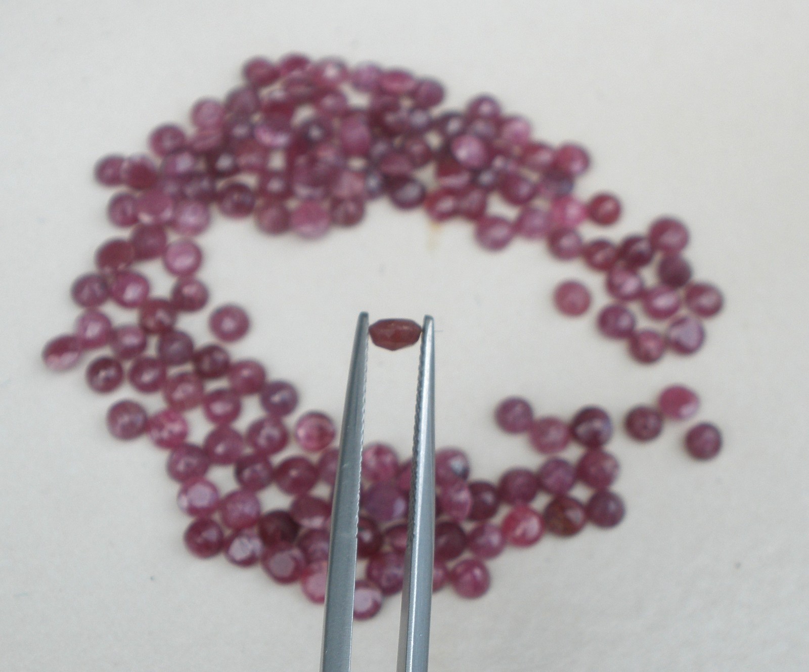 4mm Ruby Round Natural Gem for Jewelry, Crafts and Collecting