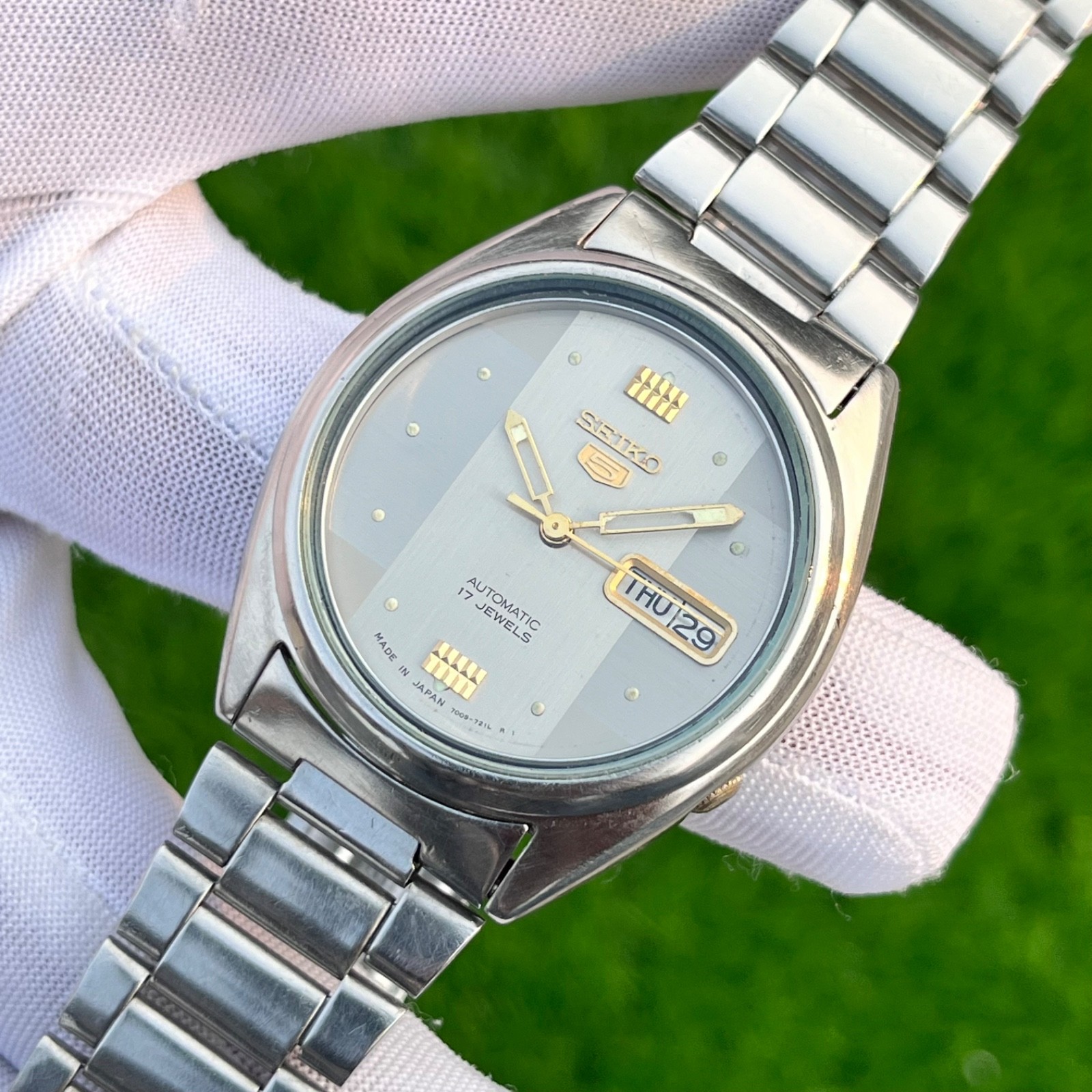 Vintage Seiko 5 Automatic Dress Formal Japan Made Men’s Watch 7009-821J