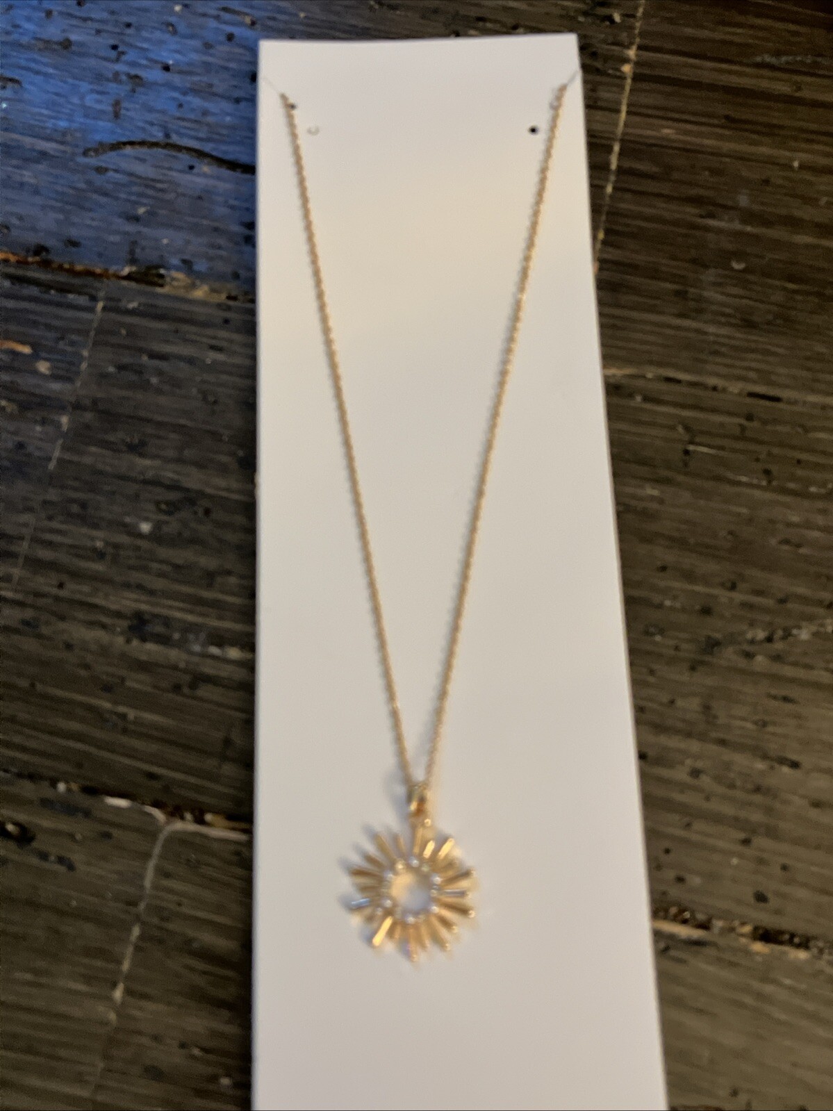 Fashion Fun Sunburst Gold tone with White Pearl style Beads 18”