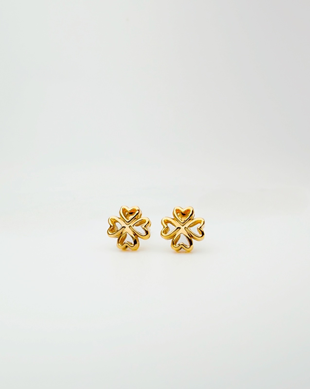 18K Solid Gold Clover Stud Earrings | 5.4mm | Minimalist Earrings