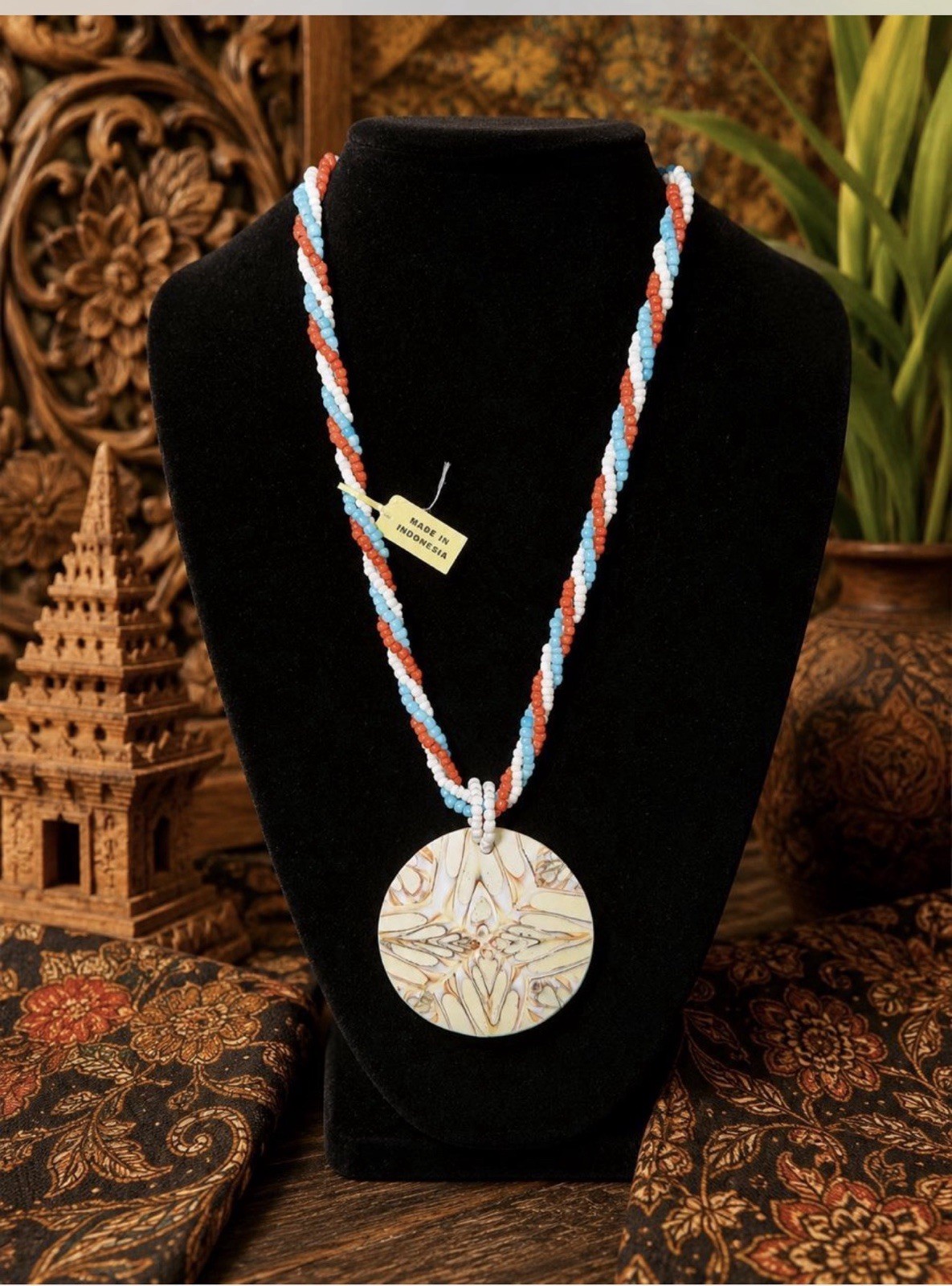 Handmade Indonesia Womens red, white & blue Beaded Necklace & Shell Pendant