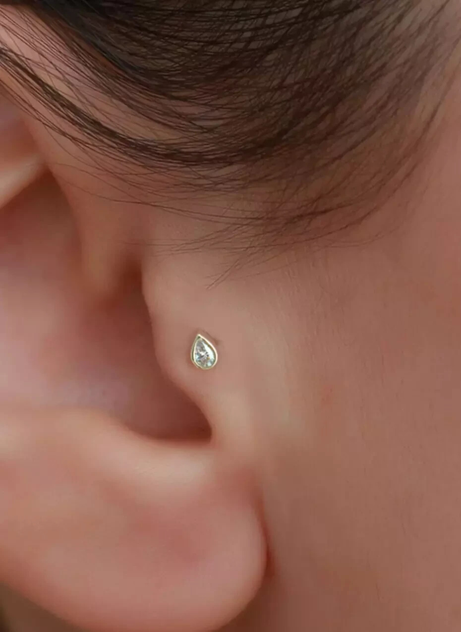 Real 0.04 Ct Pear Diamond Nose Stud Screw Piercing Pin 18 Gauge 14K Yellow Gold