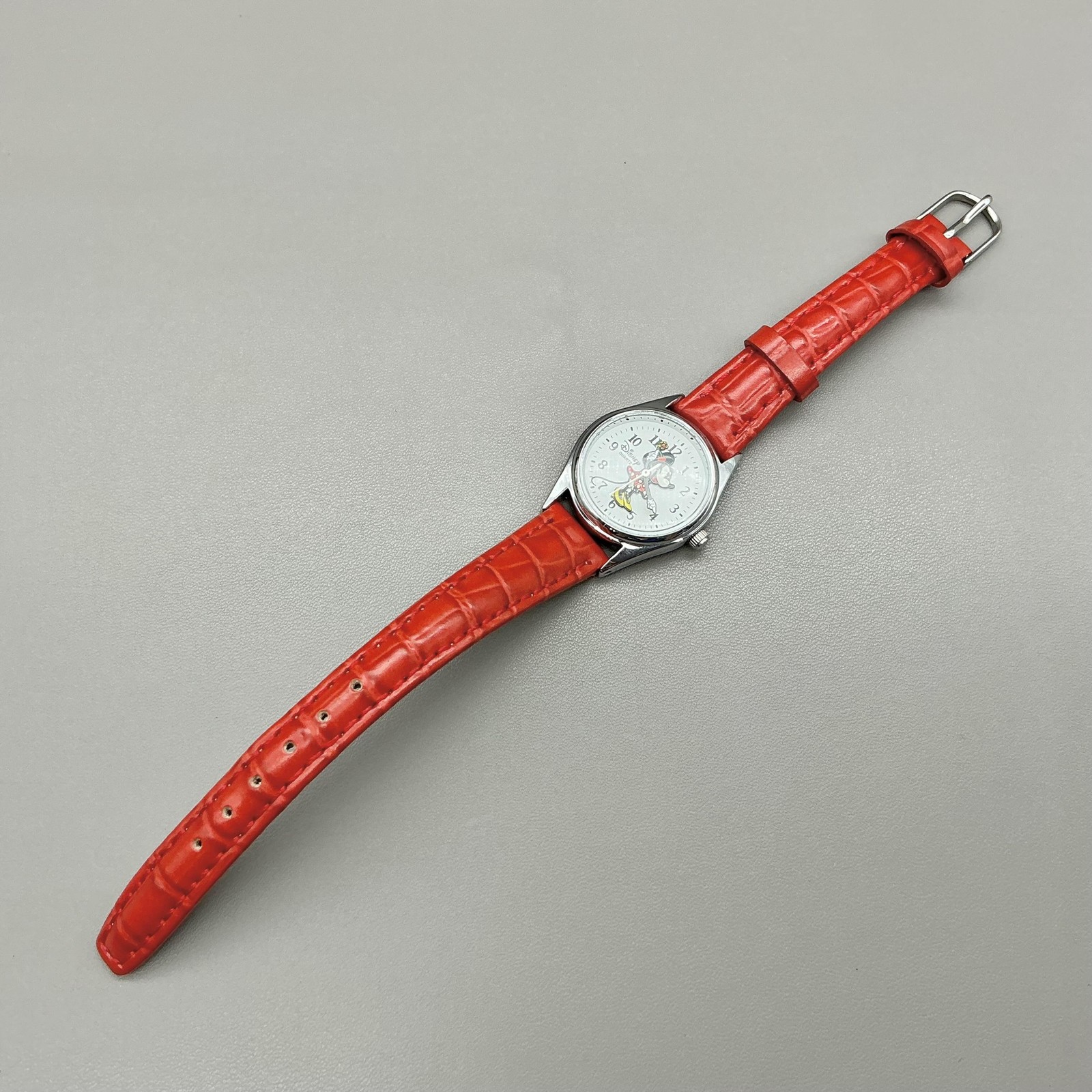 Disney Parks Womens Watch White Dial Minnie Mouse Red Strap Quartz Analog