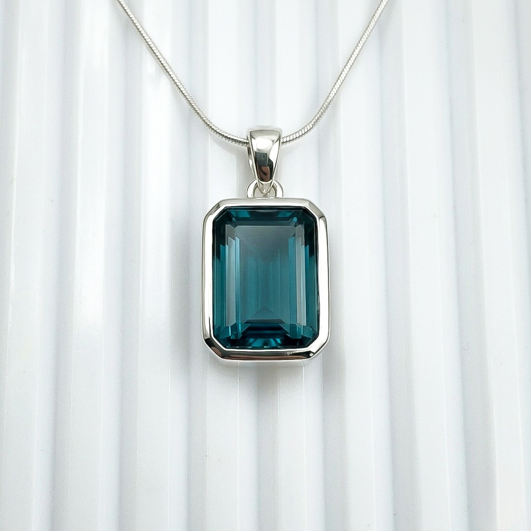 london Blue topaz octagon Silver Pendant. 925 sterling silver handmade