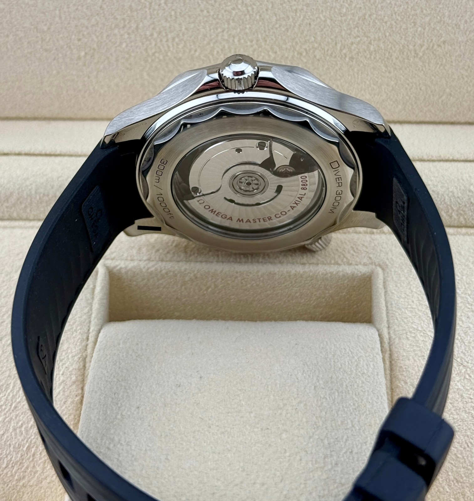 OMEGA Seamaster Diver 300M 210.32.42.20.04.001. 42mm. Full Set.