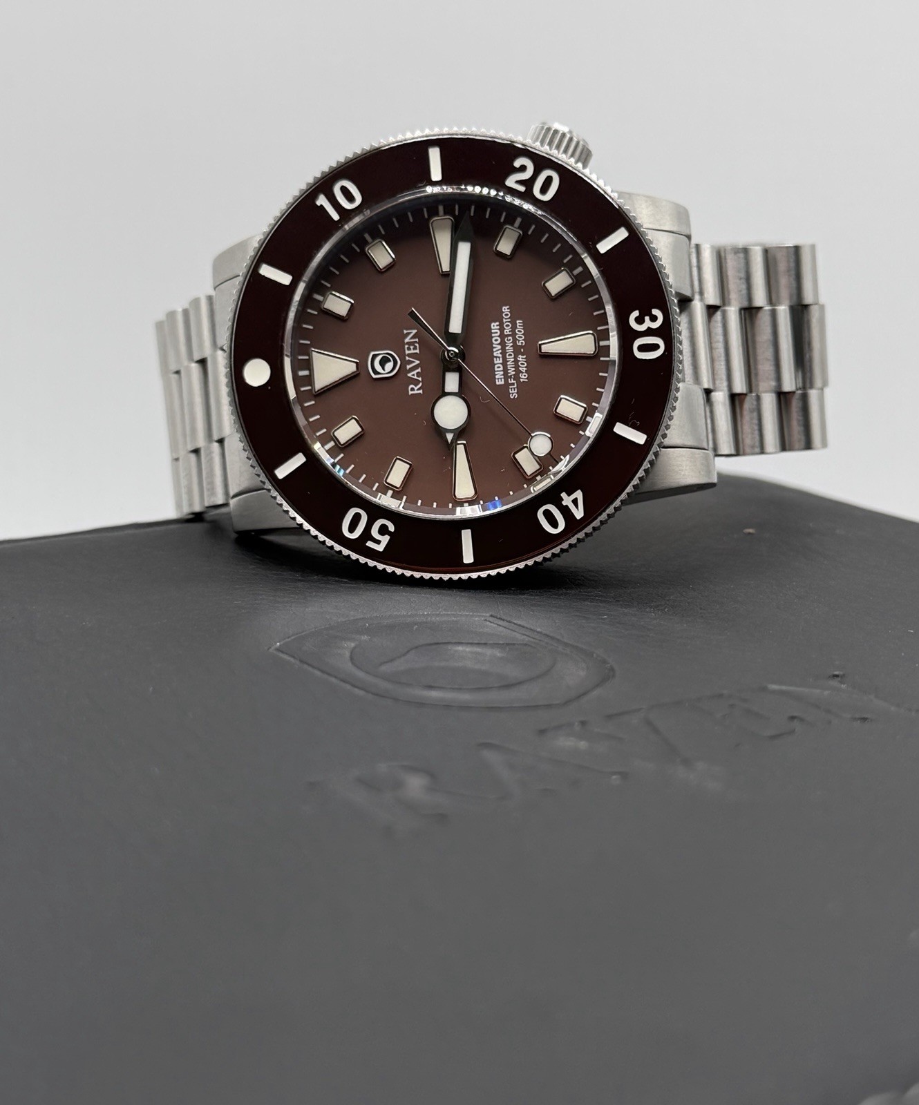 Raven Endeavour Rare Chocolate Dial Men’s Swiss Automatic Watch