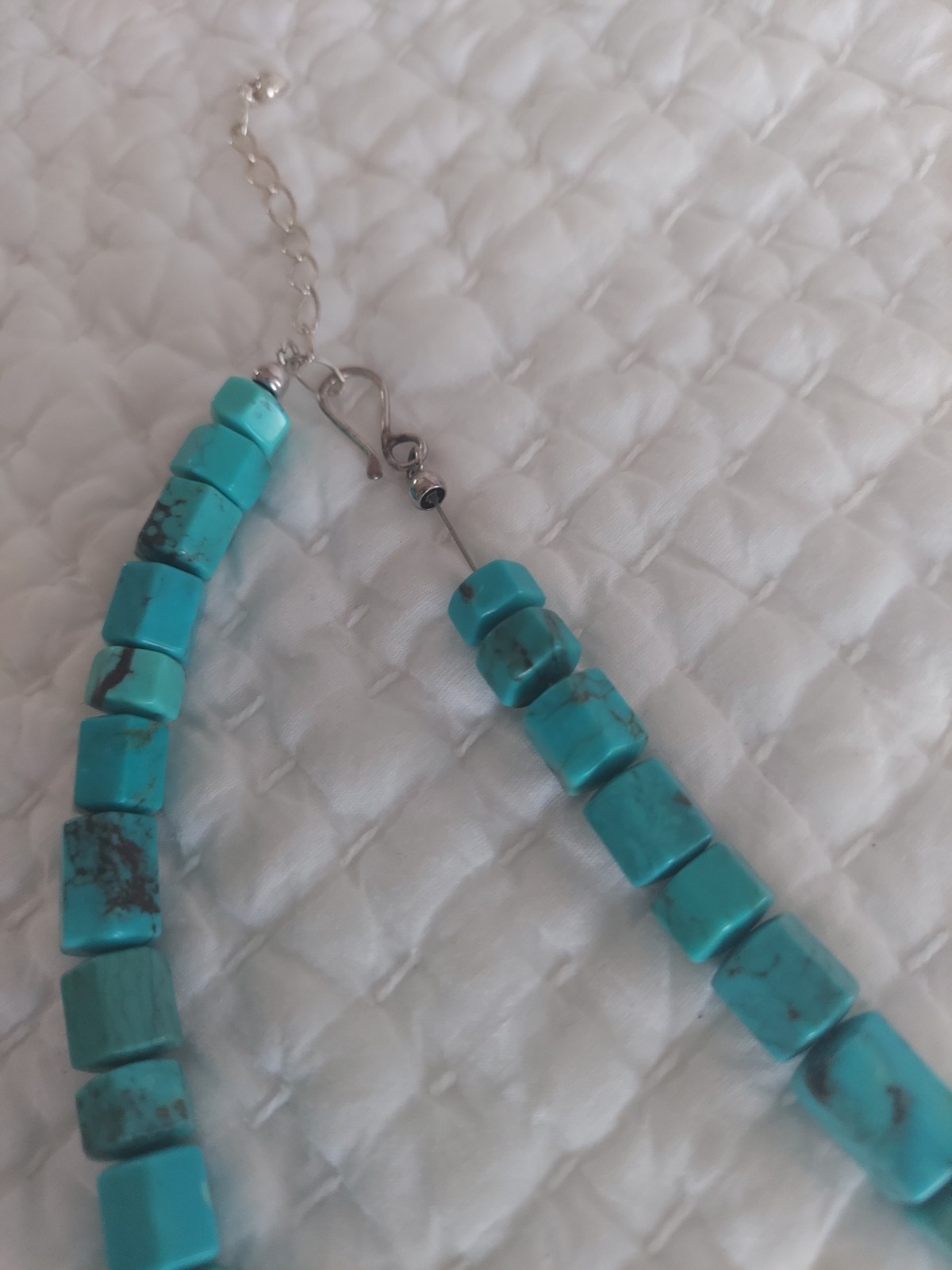 genuine turquoise bead necklce with sterling closure