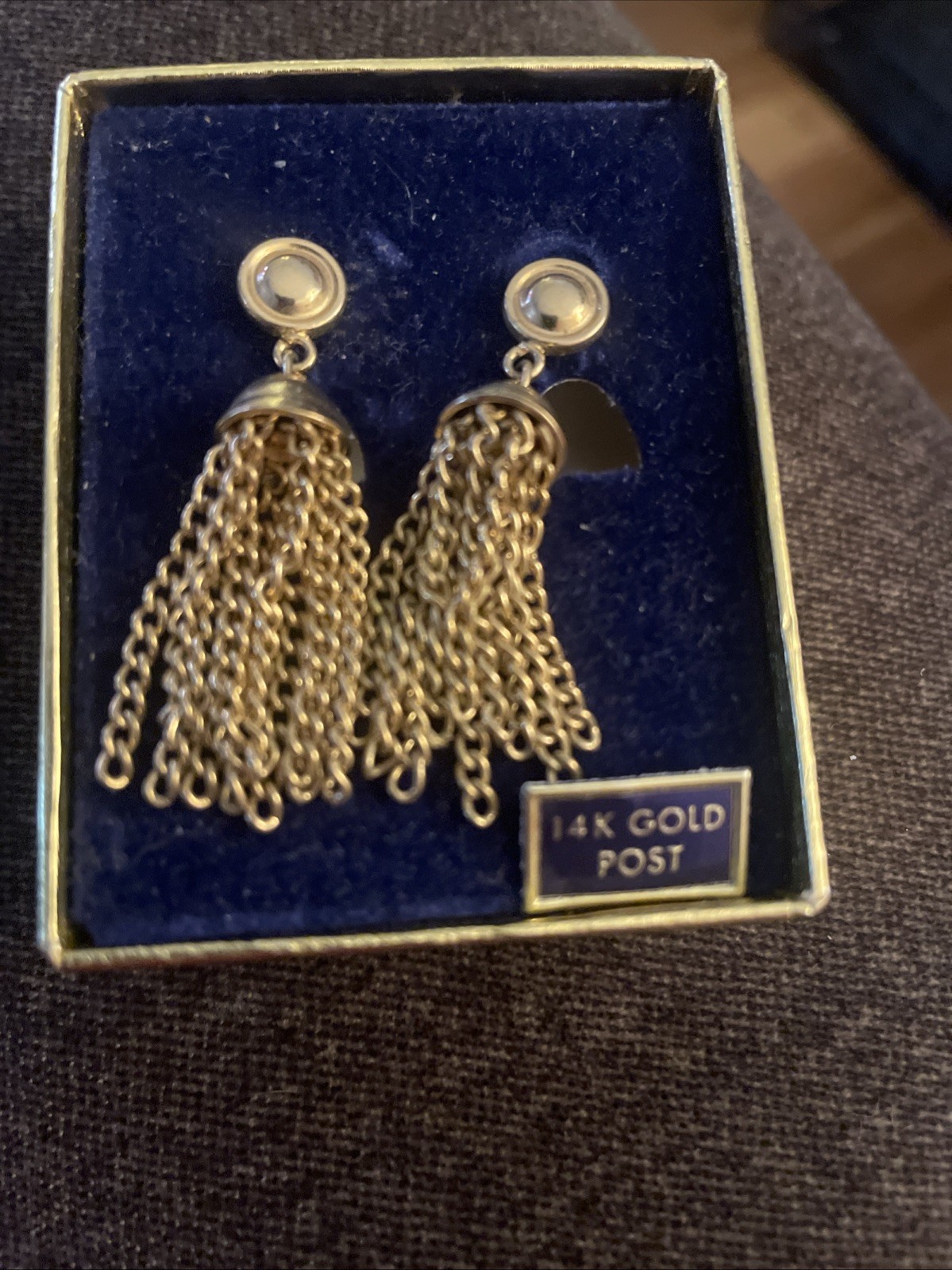 Vintage Gold Tone Avon Signed Chain Tassel Earrings – New In Box