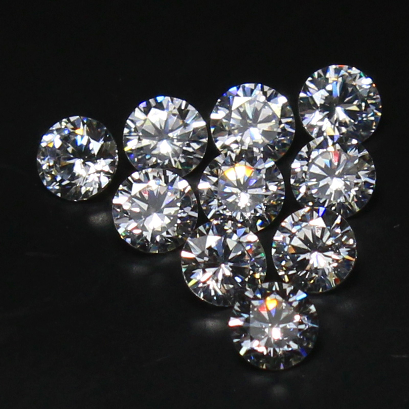 10 Pcs Lot Natural Certified DE Color VVS1 Brilliant Cut 2.50 MM Round Diamond