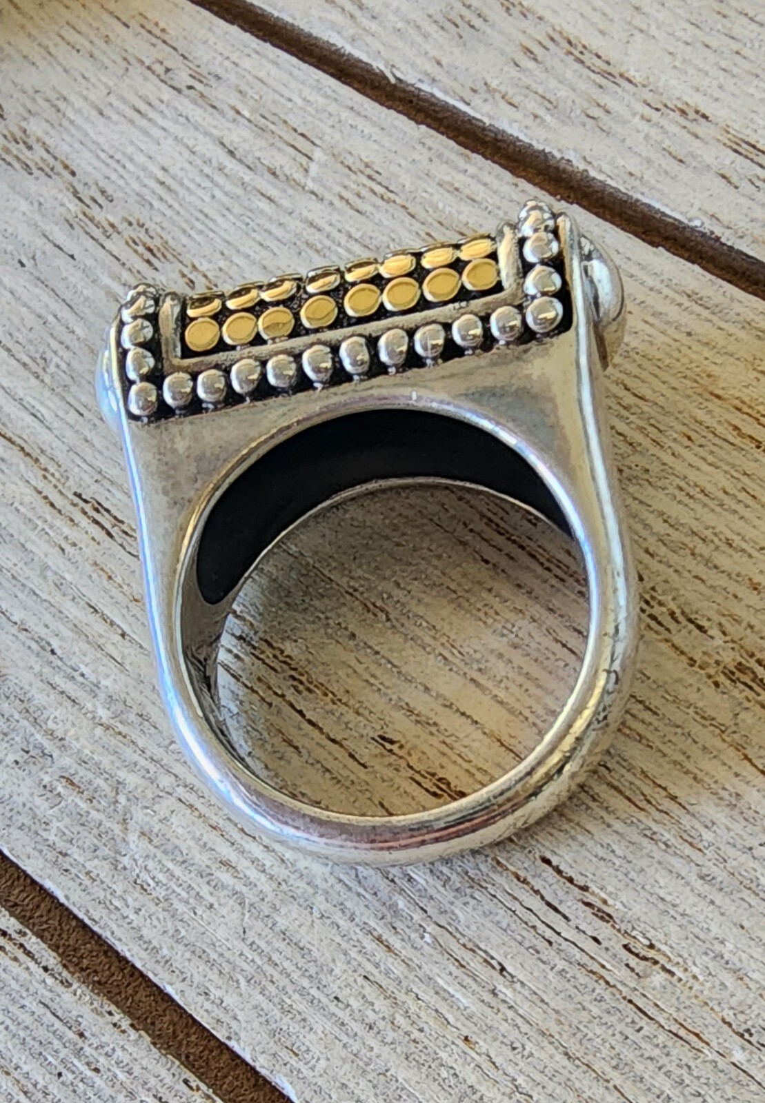 John Hardy Dotted 18kt Gold and Sterling Silver Band ring 9.99 Grams, Sz 7