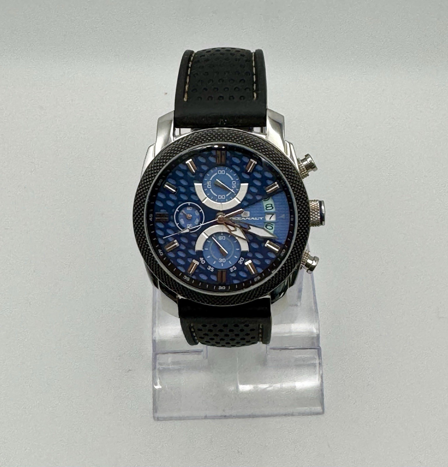 Oceanaut Men’s Wrist Watch OC2320 Kryptonite Quartz Blue Dial Rubber Strap